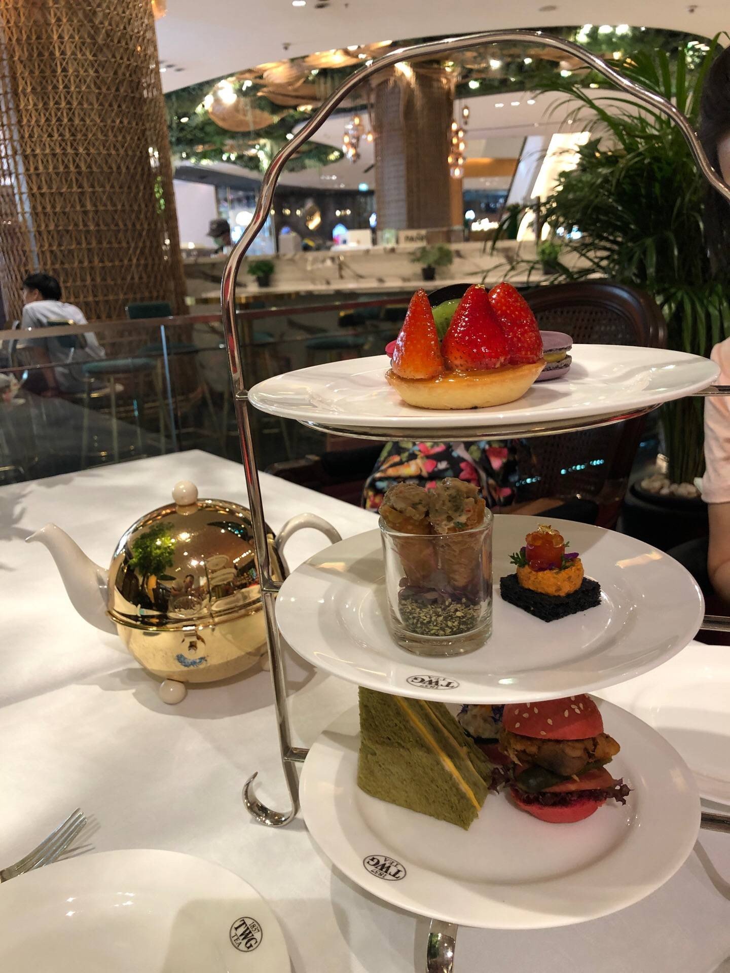 รีวิว TWG Tea Salon & Boutique สยามพารากอน - Afternoon Tea Set ก็ได้ ...