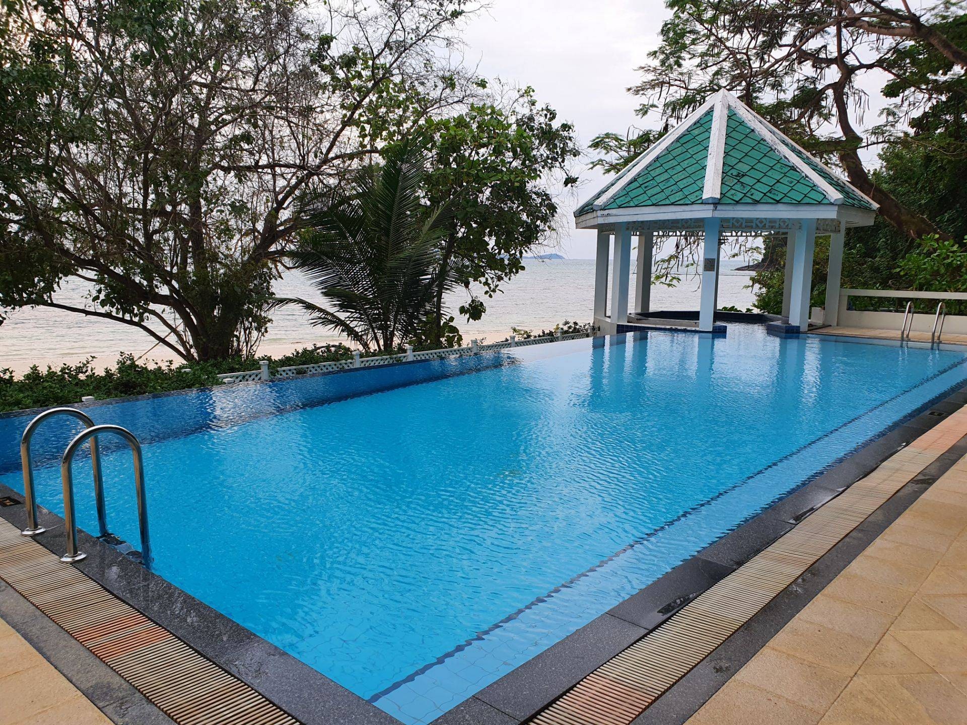 cape panwa hotel & spa phuket