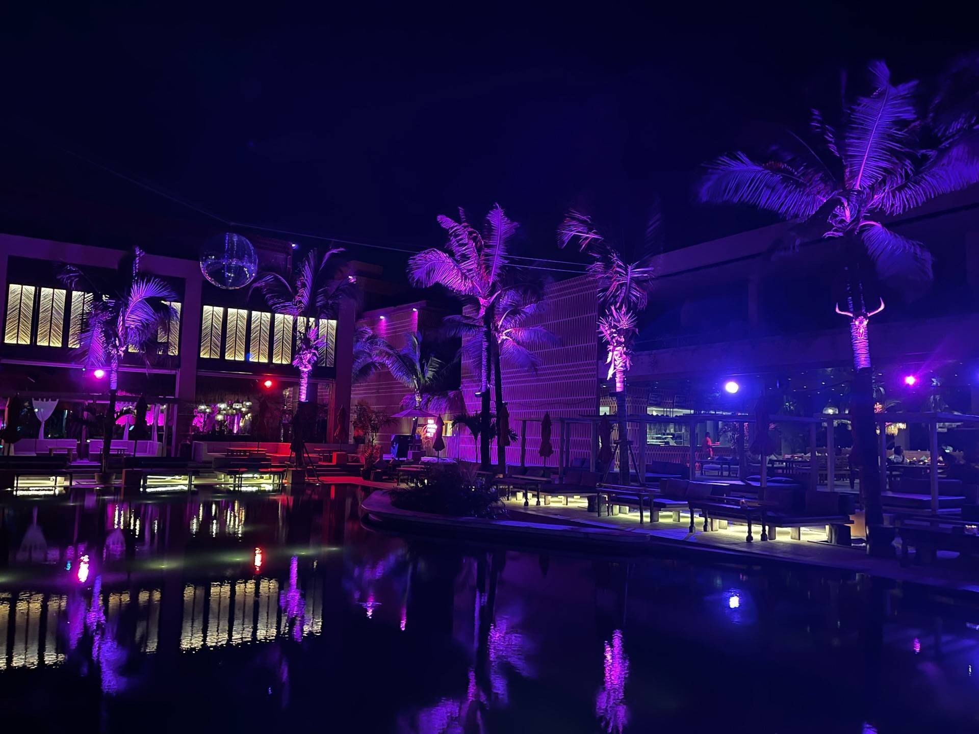 รูป Cafe del mar Phuket Phuket