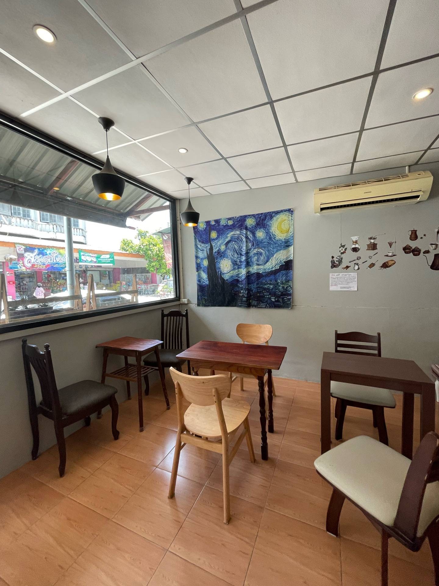 รูป Grinders Cafe