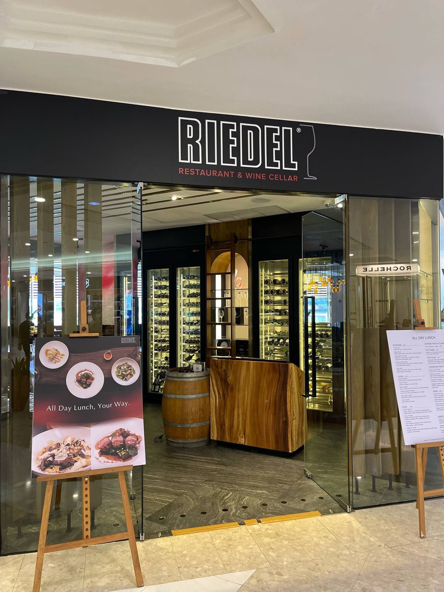 รีวิว Riedel Wine Bar & Cellar (รีเดล ไวน์ บาร์ แอนด์ เซลล่าร์) Gaysorn