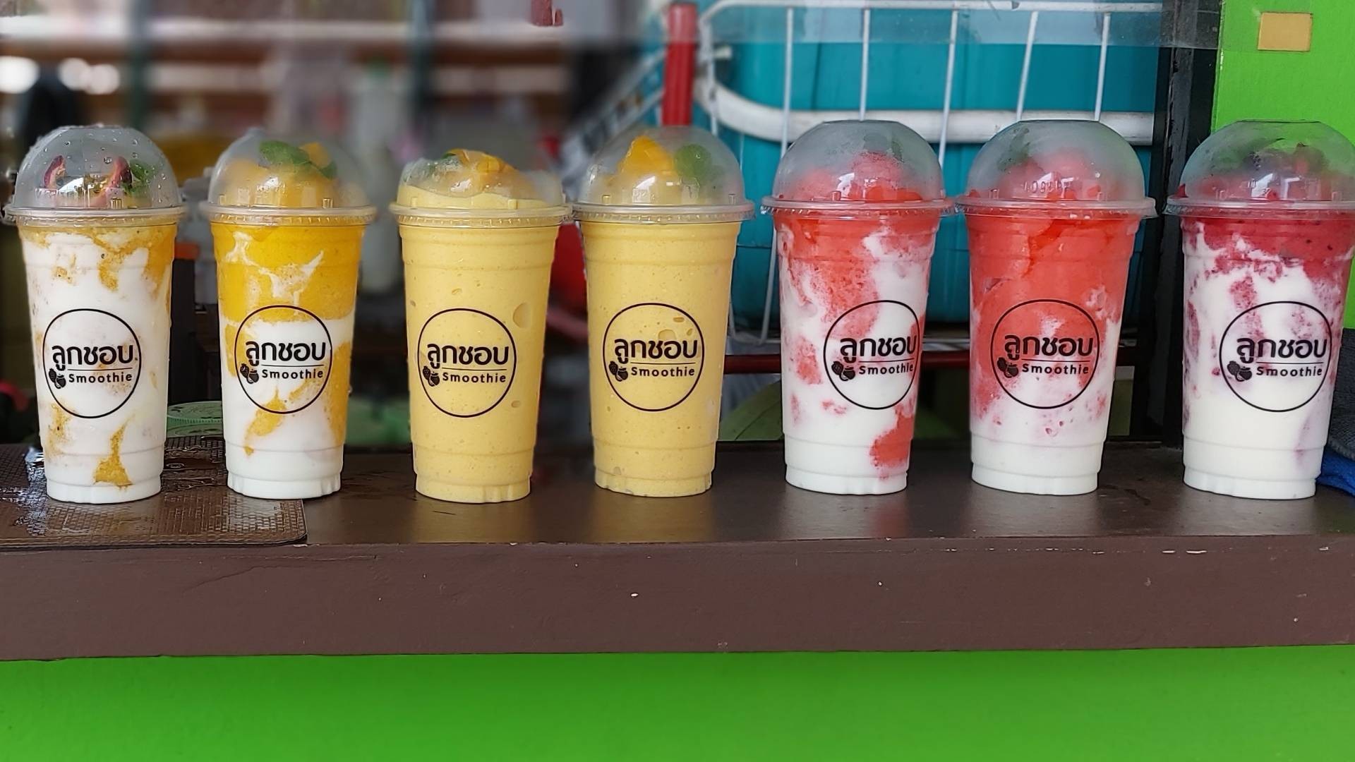 ร้าน ลูกชอบSmoothie byกาแฟปังสด ท่าตูม | รีวิวร้านอาหาร