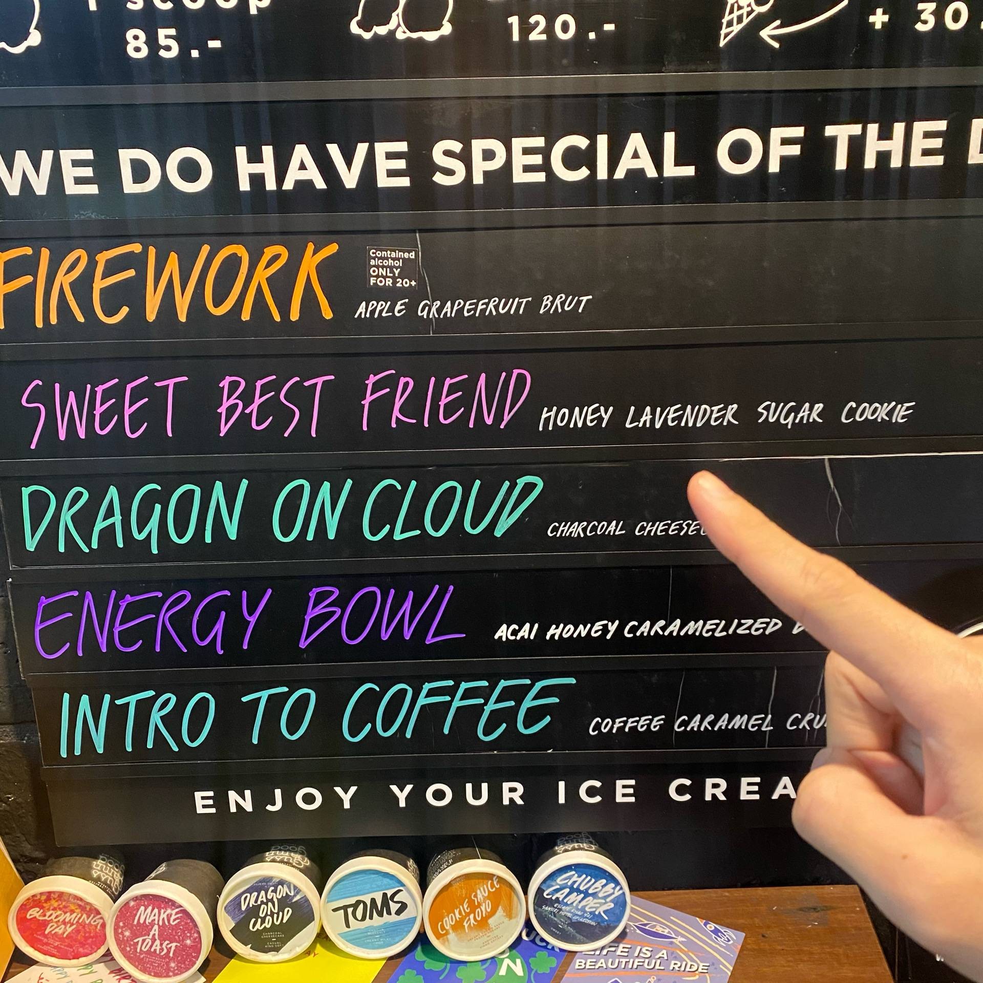 รีวิว Guss Damn Good Ploenchit - ดีงามเหมือนเดิมครับ สาขานี้บริการดี ...