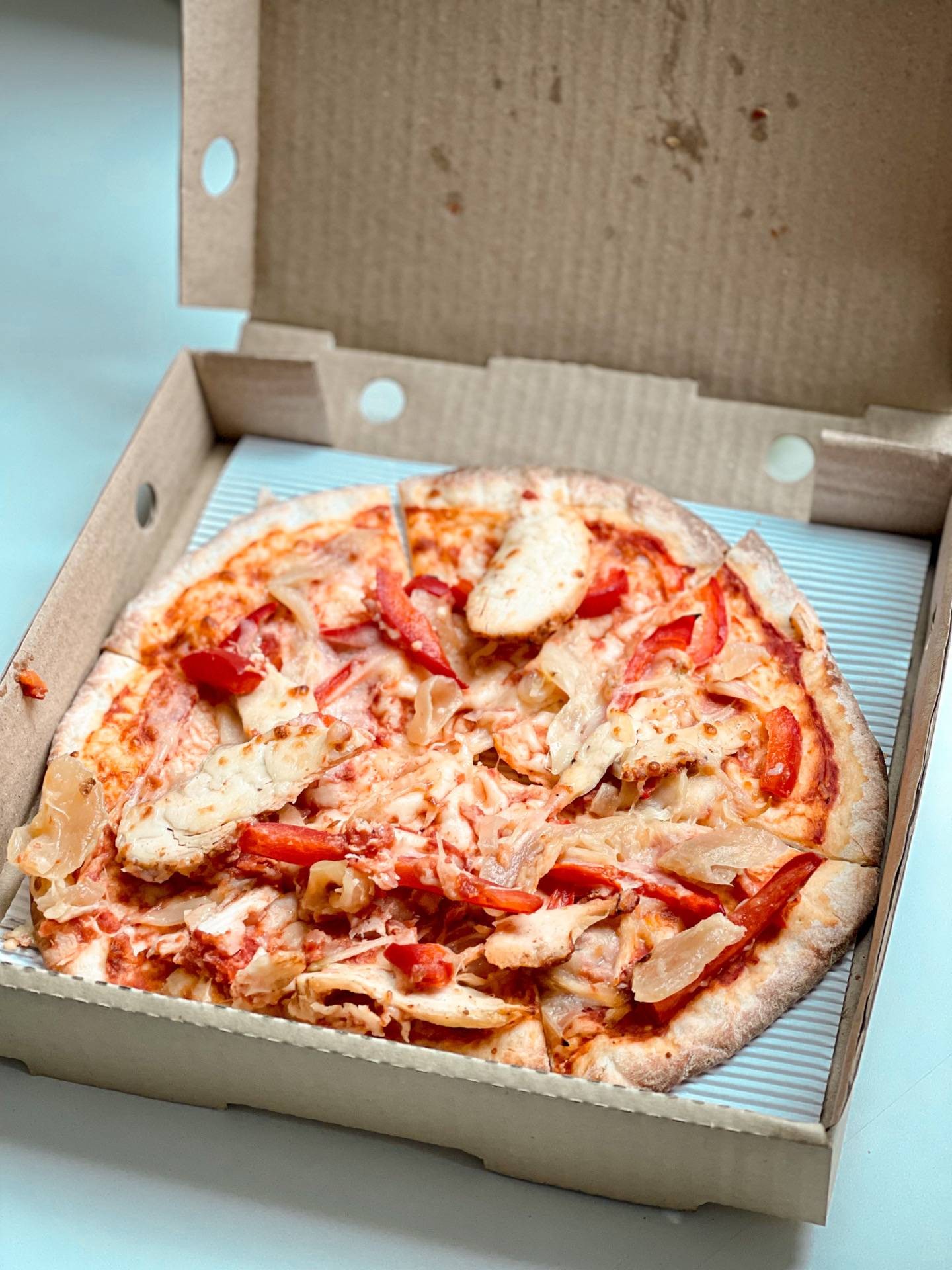 พิซซ่าไก่บาร์บีคิว ร้าน Bread Box Pizza Wongnai