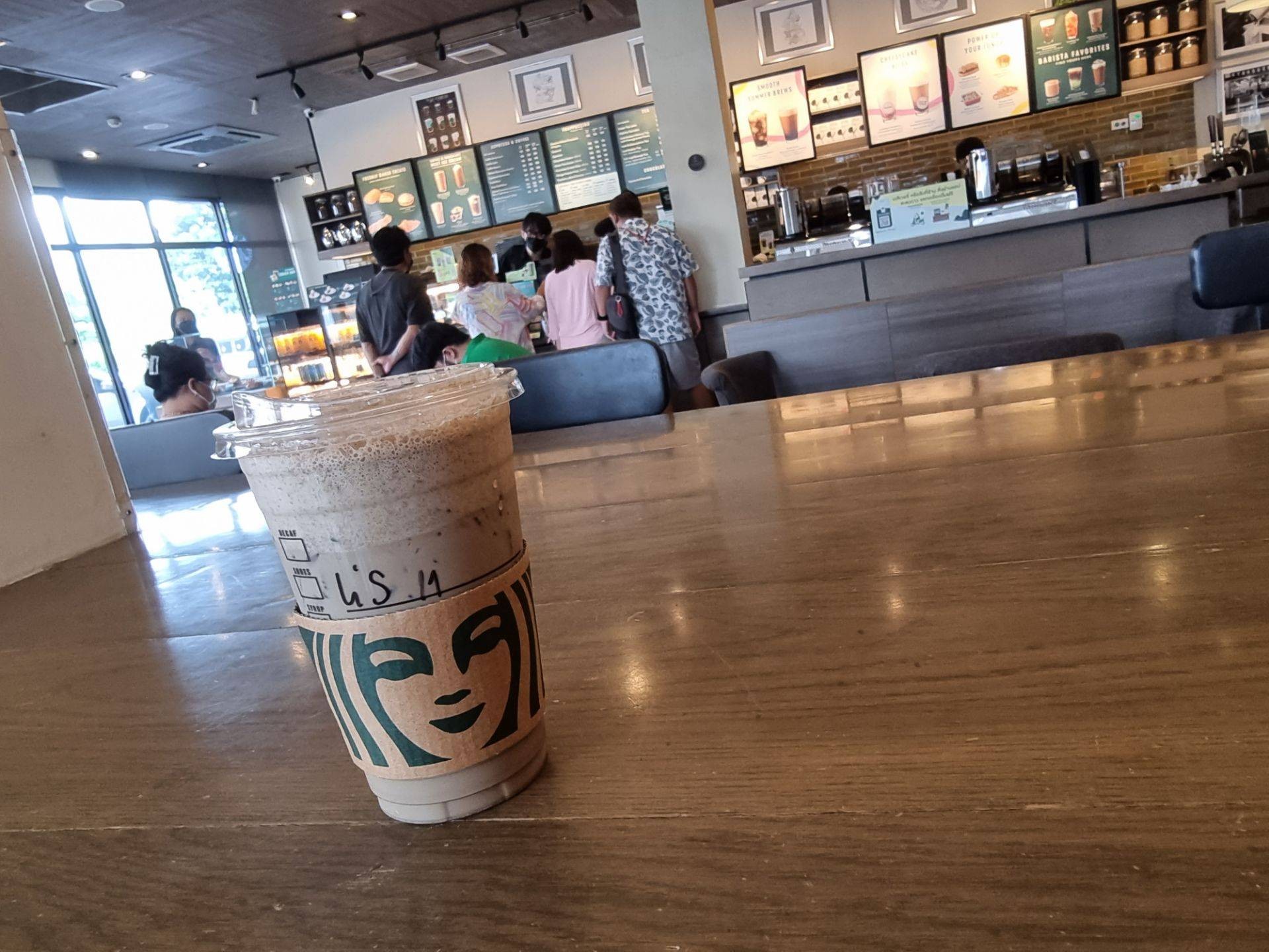 รูป Starbucks The Rest Area Prachachuen Wongnai