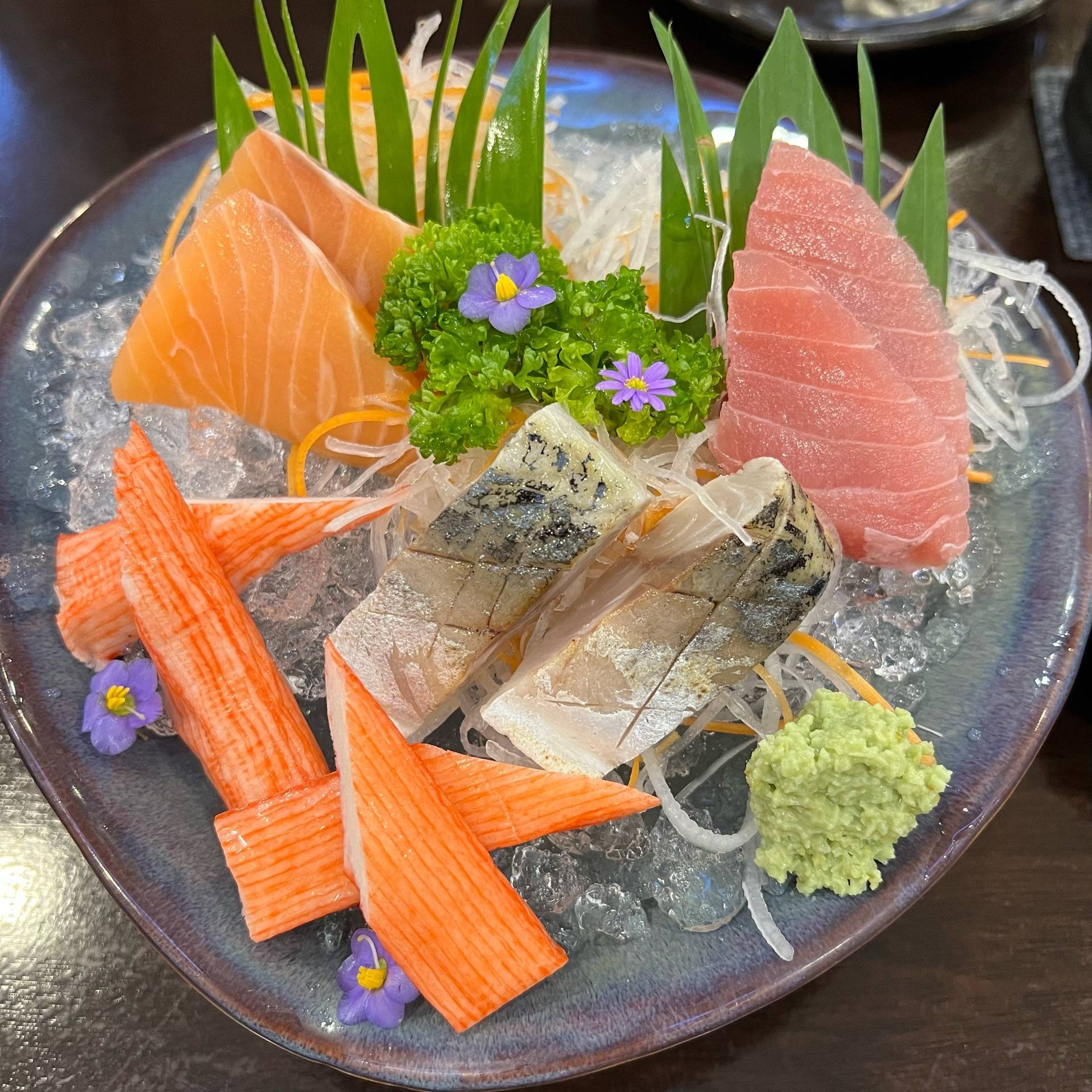 Hello Fish Sushi And Izakaya - tfyvgjn