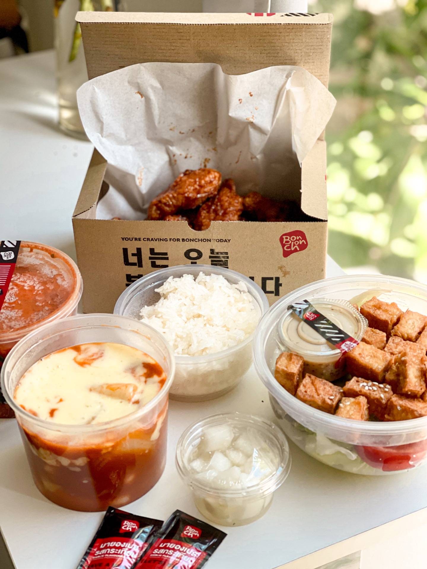 รีวิว BonChon Terminal 21 - ลองสั่งไก่ทอดบอนชอนบน lineman