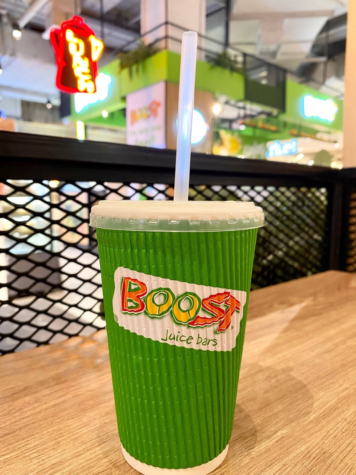รีวิว Boost Juice Bars เดอะมอลล์ งามวงศ์วาน ลองร้านนี้เห็นคนเยอะดี