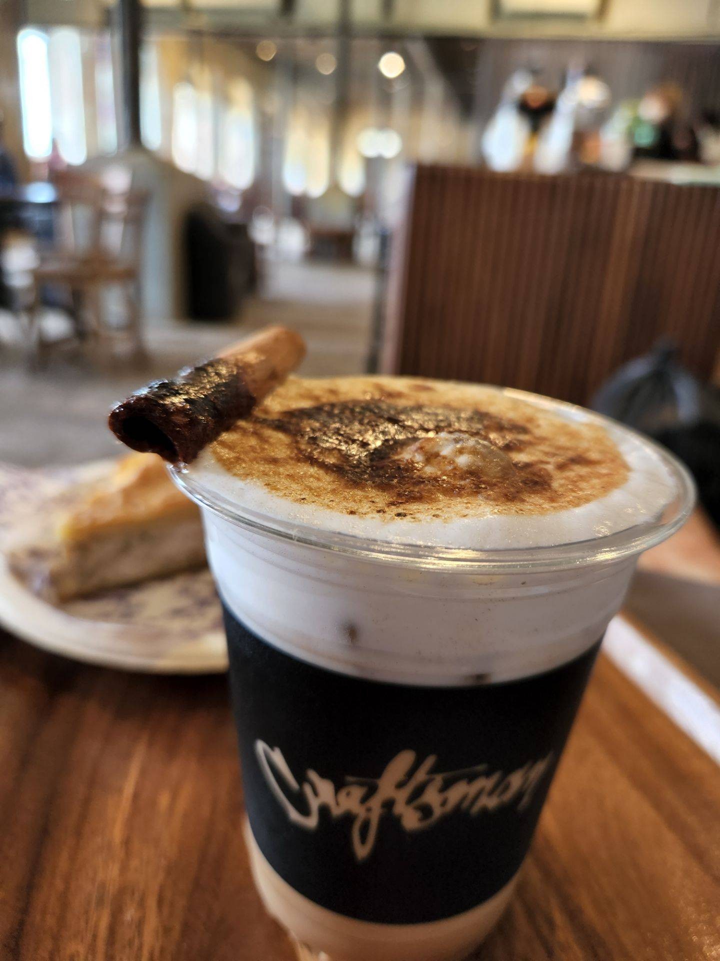 รีวิว Craftsman Roastery @ บำรุงเมือง บำรุงเมือง - 📣👍กาแฟดี ร้านสวย ...