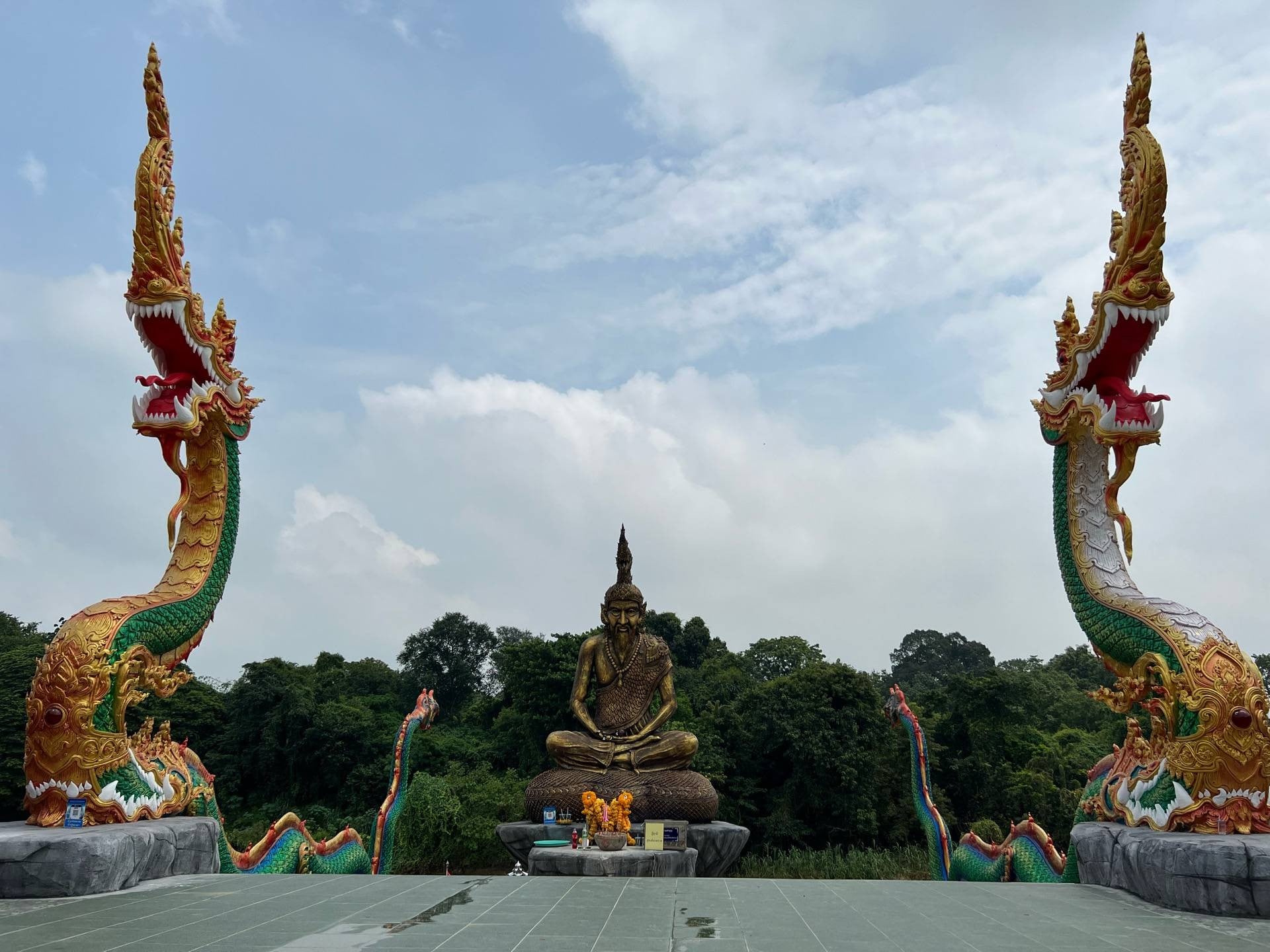 รูป วัดแก่งคอย