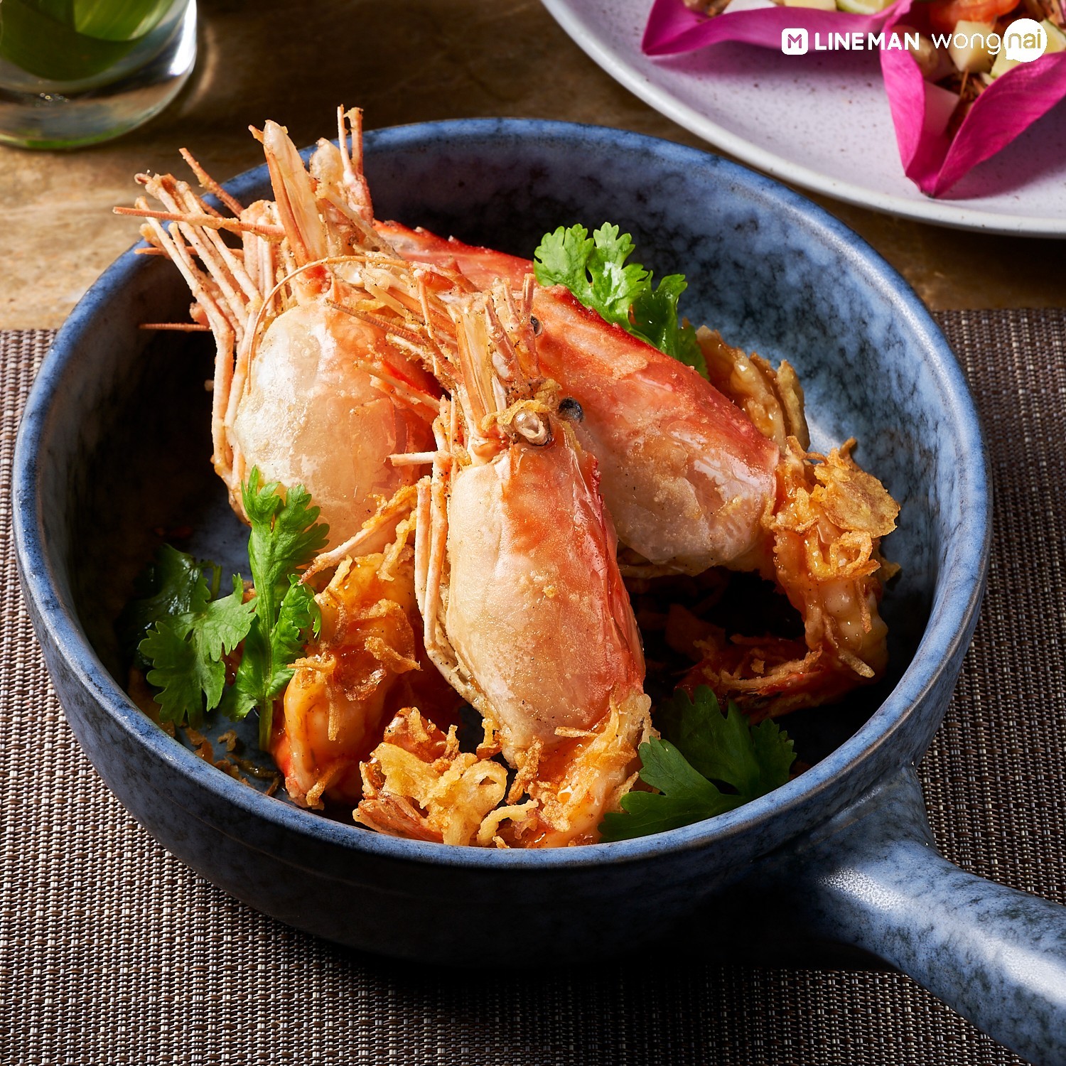 ดีลส่วนลดพิเศษร้าน Ross Kitchen at Akara Bangkok ชุดอาหารไทยดั้งเดิม