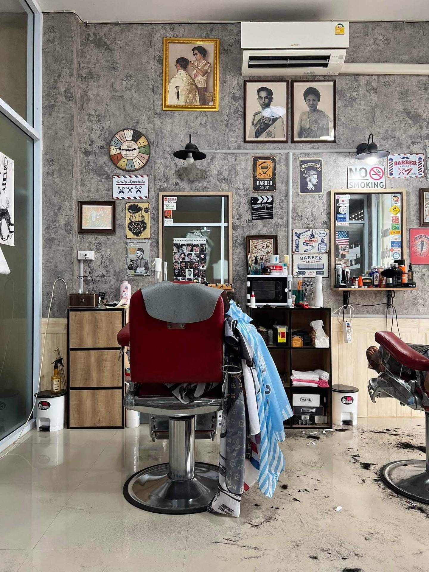 ร้าน Bank Barber Shop