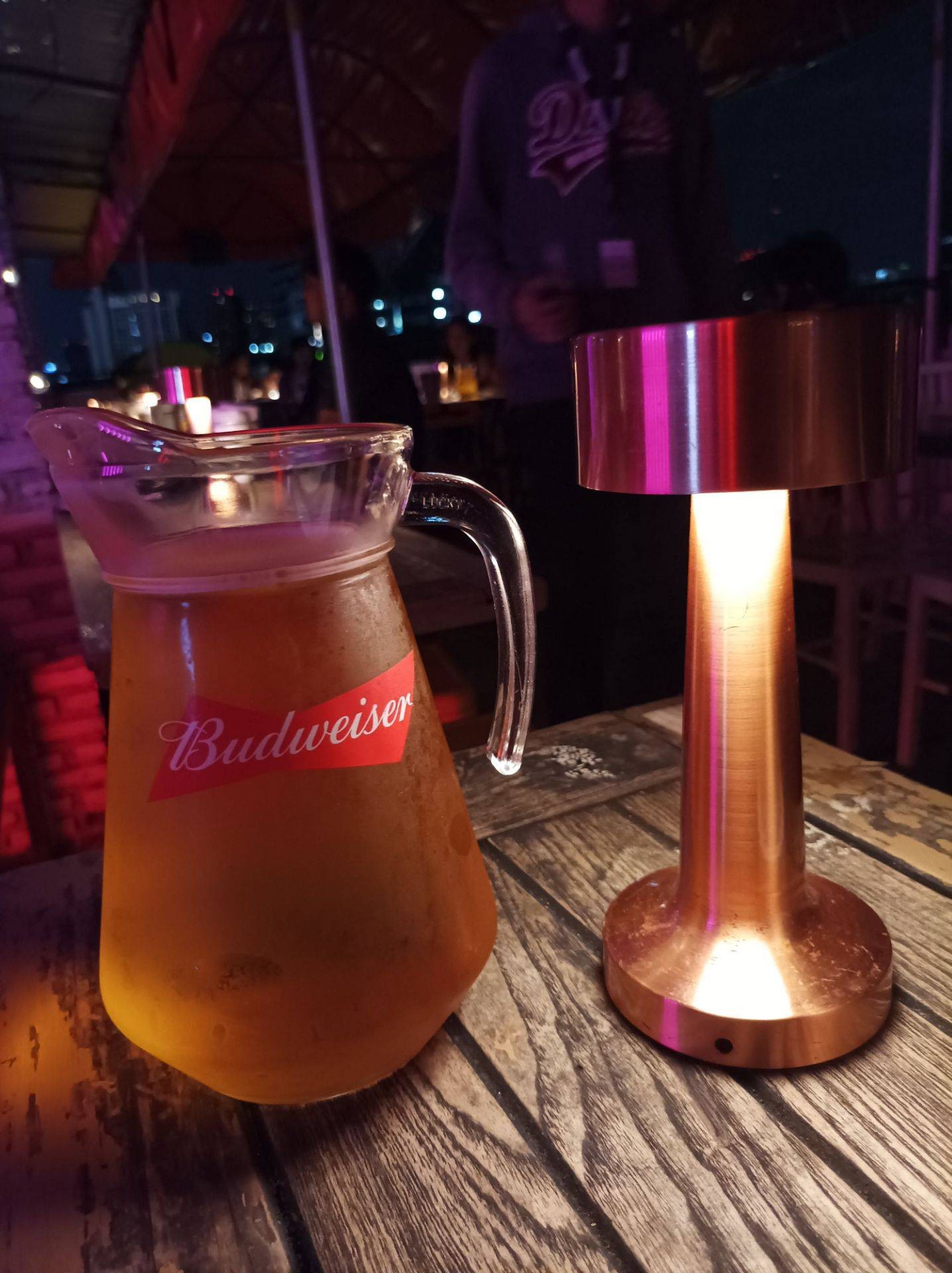 Draft Beer Budweiser Jug ร้าน Cat on the roof Wongnai