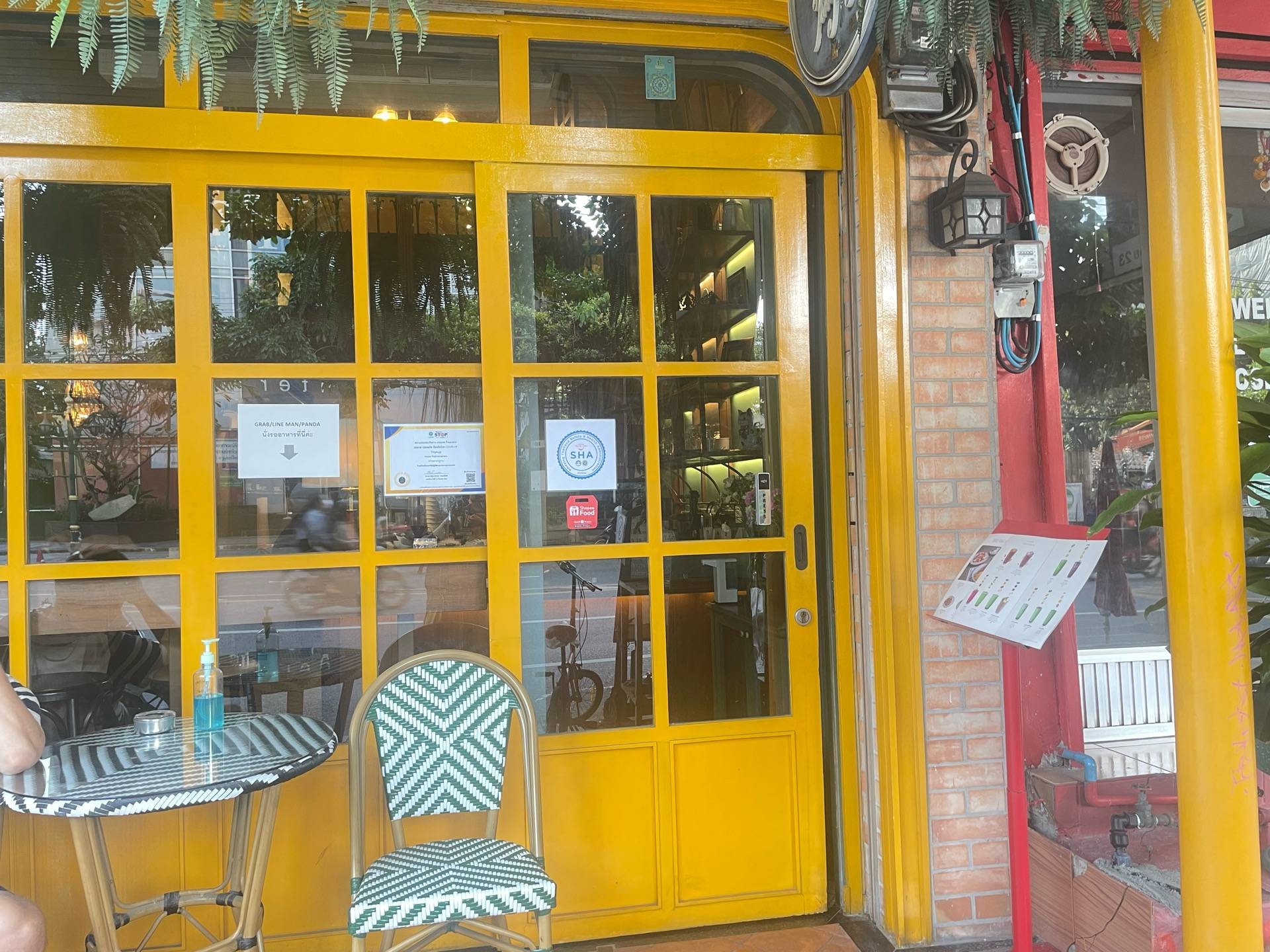 รูป Tiny Cup Café Wongnai