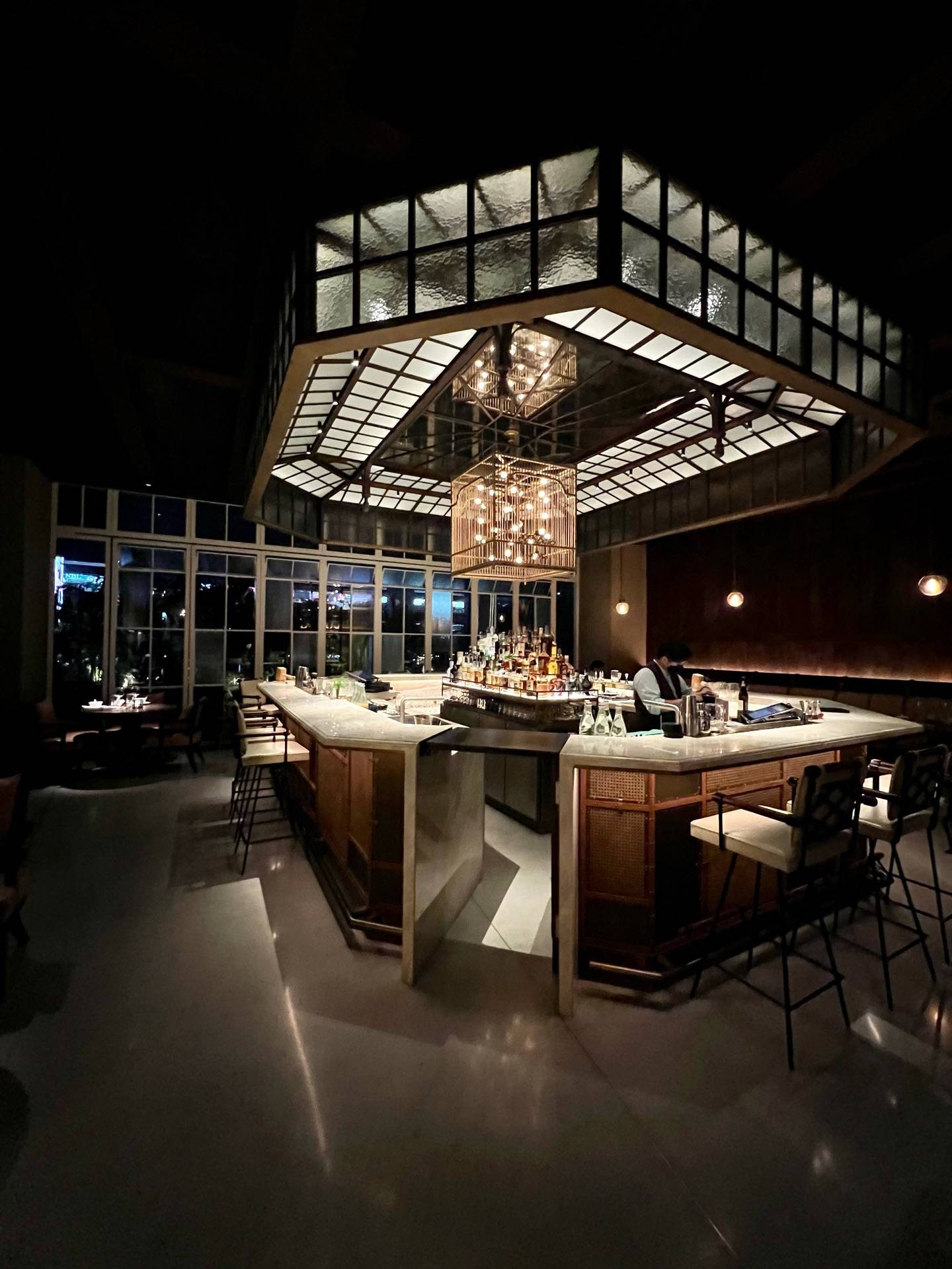 รีวิว Mott 32 Bangkok ความมีขั้นตอนกับร้านดัง กับเป็ดปักกิ่งเมนูอร่อย