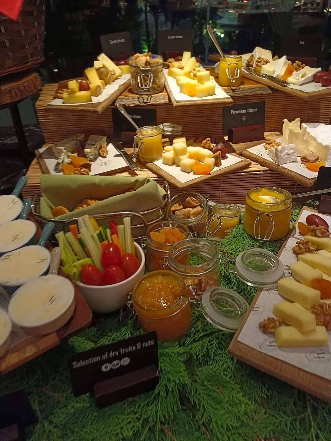 รูป Lord Jim's Restaurant โรงแรมโอเรียนเต็ล Wongnai