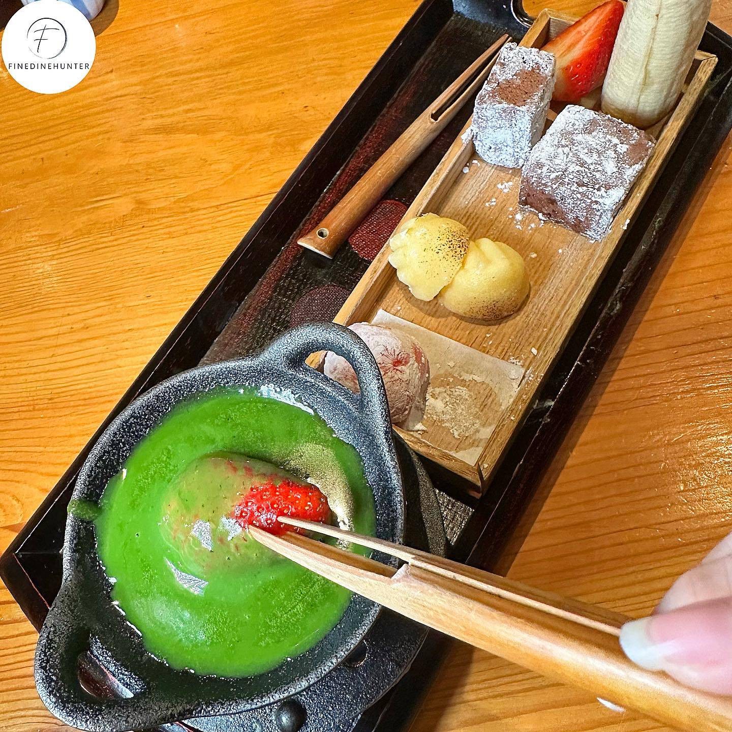 รูป Gen Japanese Charcoal Grill Restaurant & Bar