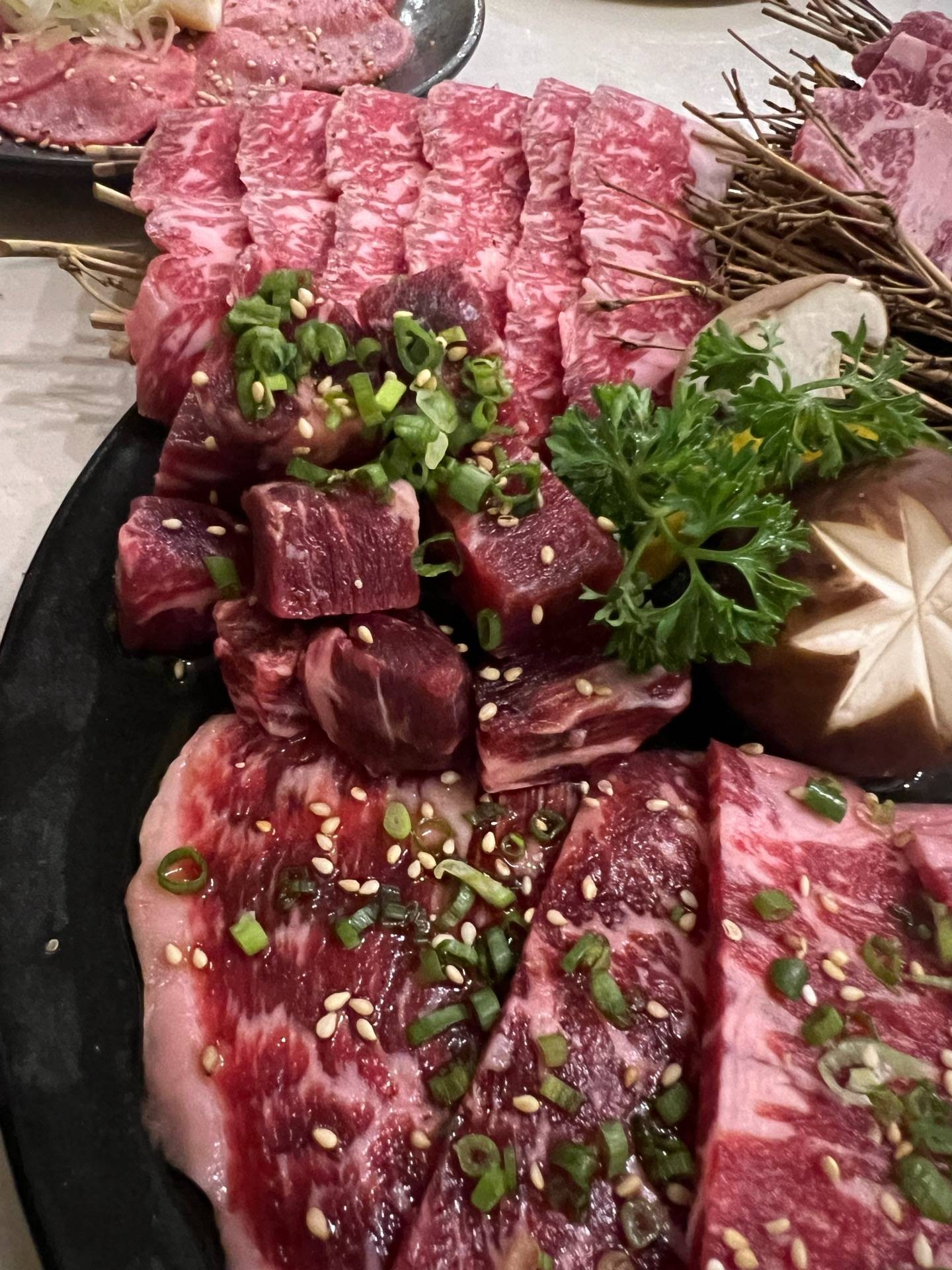 รีวิว Morr Meat on the roof แนะนำสำหรับสายเนื้อค่ะ เซ็ตเนื้อคือคุ้ม