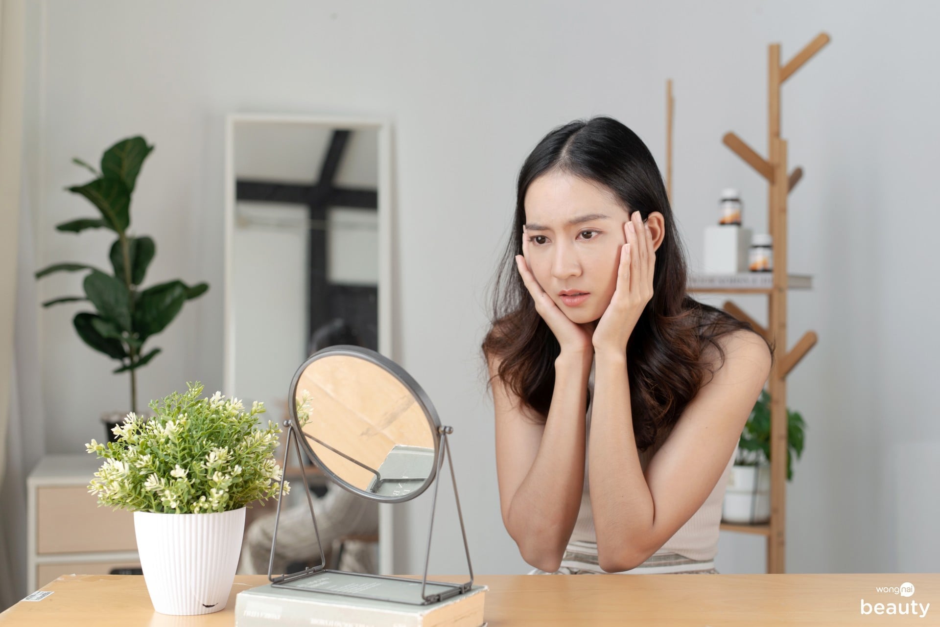 ทริคเด็ด! 3 วิธีดูแลผิวให้สวยใส ออร่าจับ ใช้งบแค่หลักร้อย