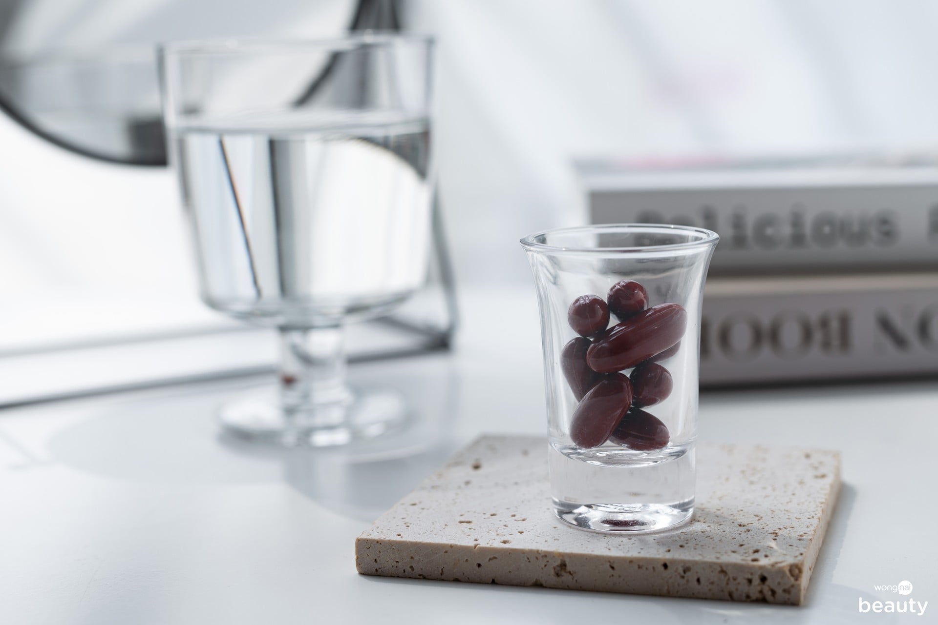 ทริคเด็ด! 3 วิธีดูแลผิวให้สวยใส ออร่าจับ ใช้งบแค่หลักร้อย