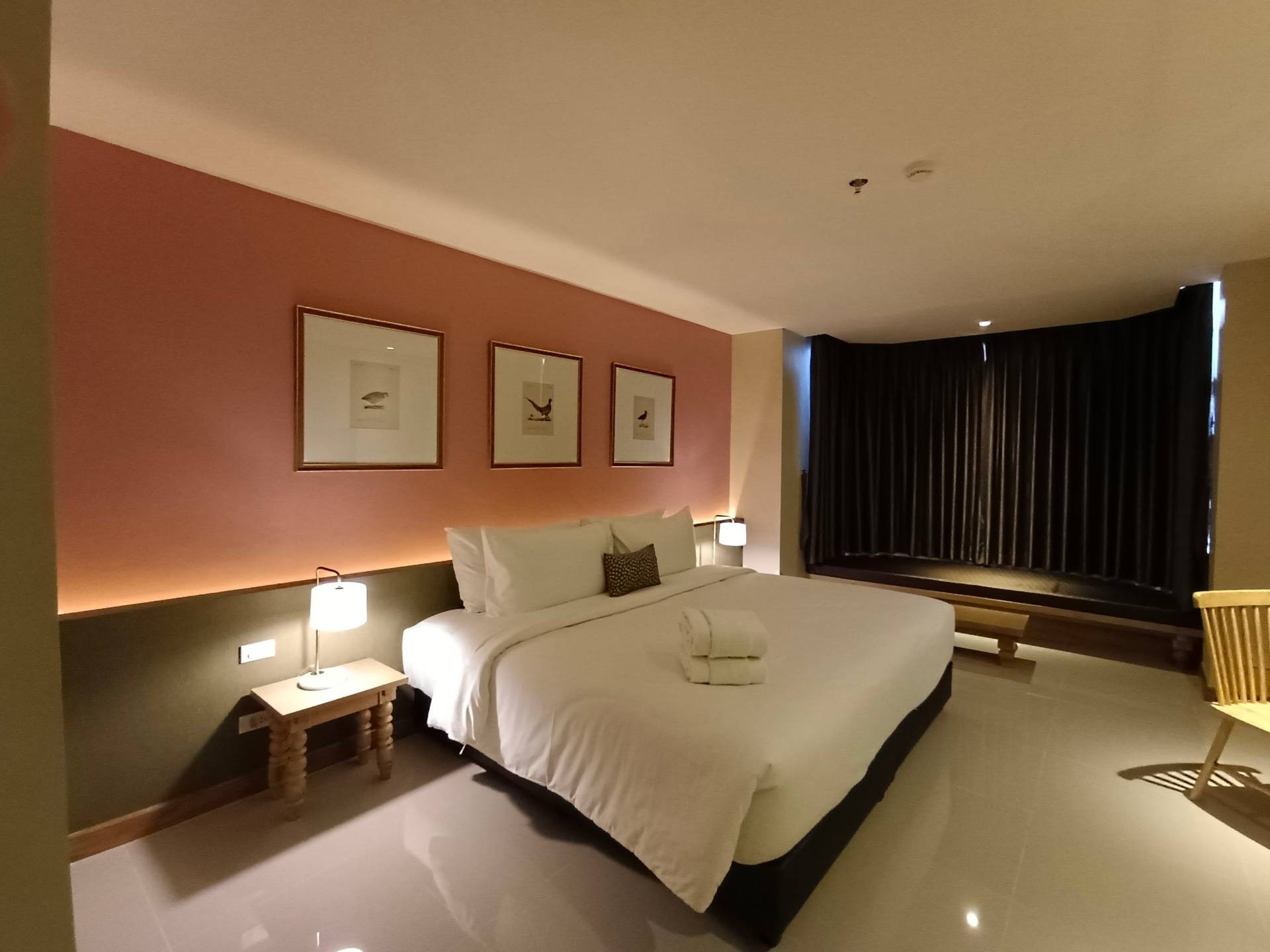 รีวิว The Raintree Hotel - มีความวุ่นวายทุกเรื่อง - Wongnai