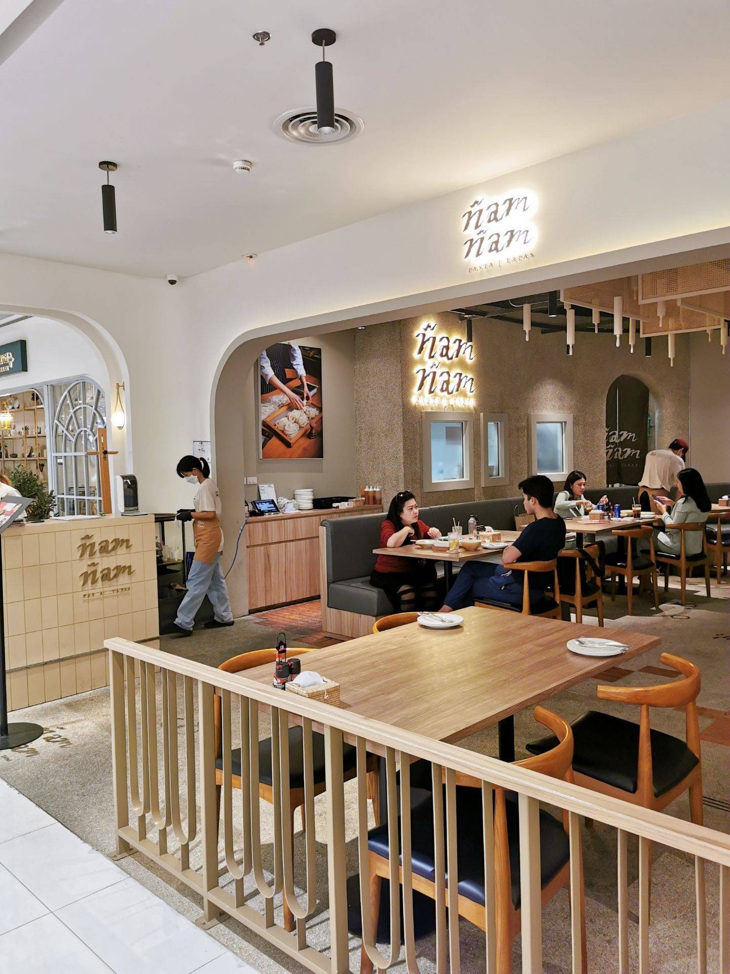 รีวิว Nam Nam Pasta and Tapas Central Ladprao ร้านพาสต้าชื่อดัง ย่าน