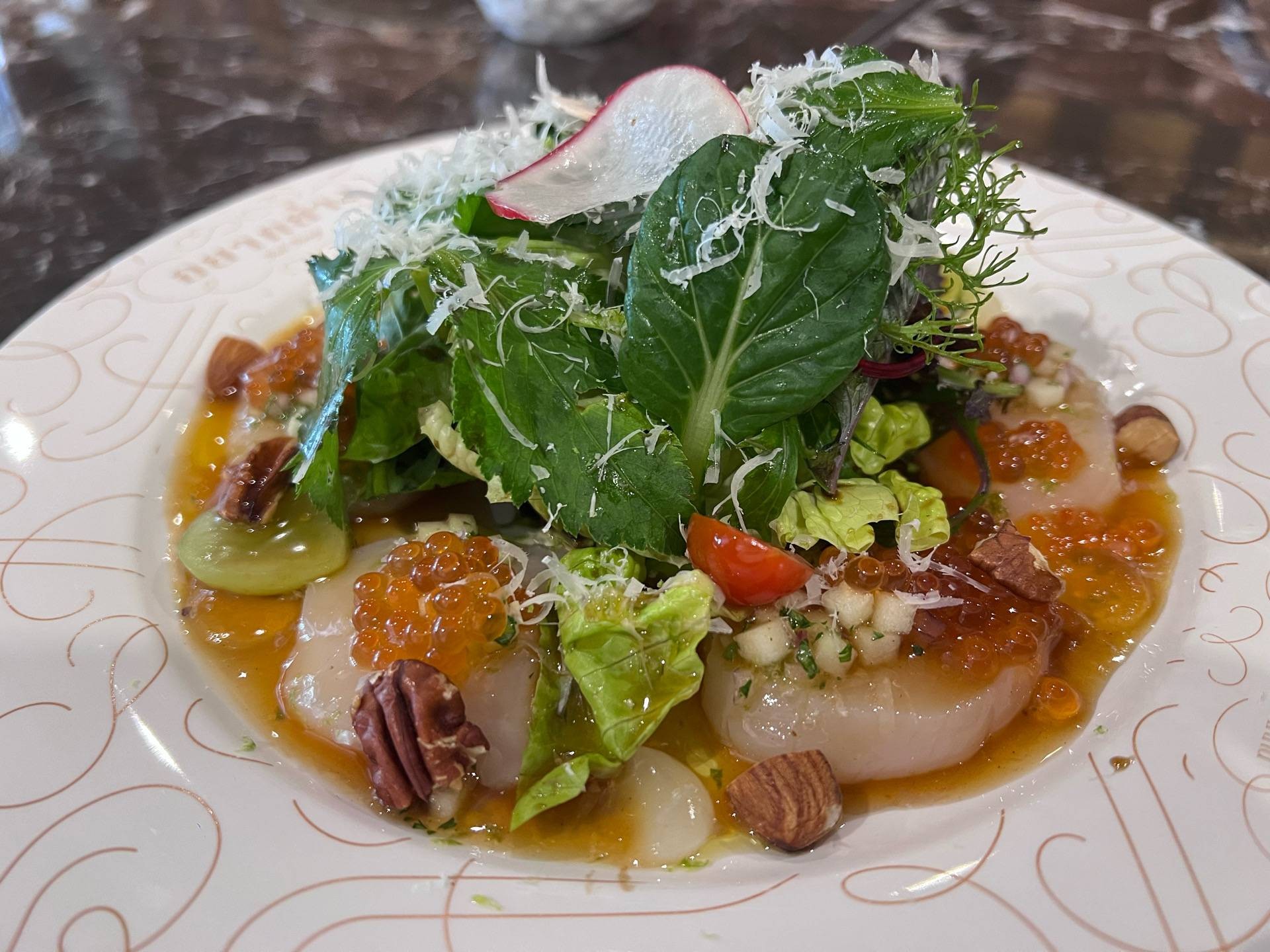 Hokkaido Scallop XXL Carpaccio ร้าน อยากย่าง