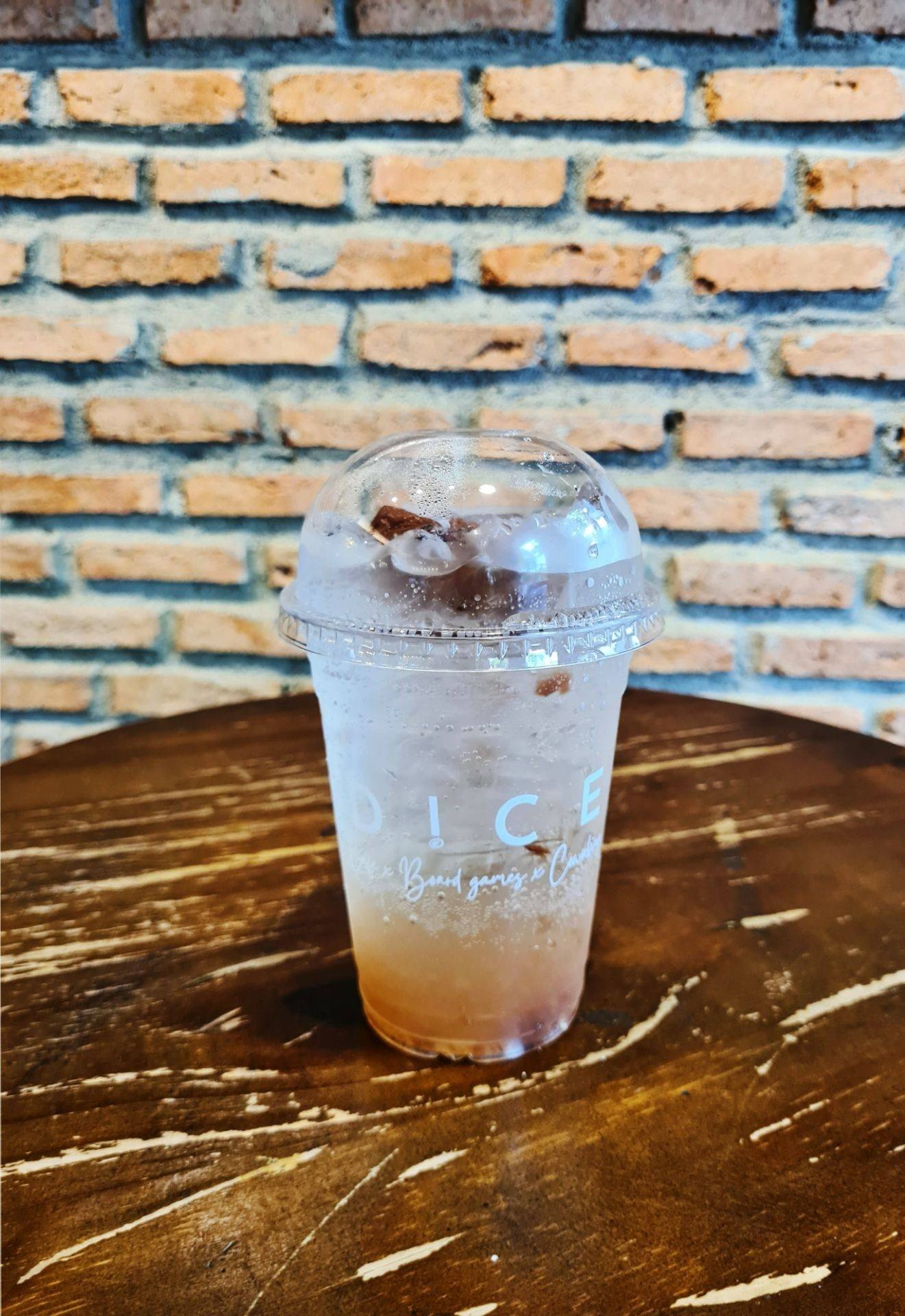 รีวิว Dice Cafe Board Games & Coworking คาเฟ่ board games และ co