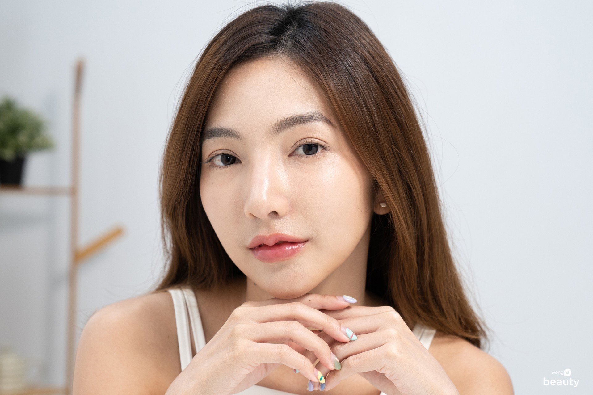 ใหม่! ลิปแก้ปากดำ 2in1 บำรุงปากน่าจุ๊บ ทาจุกอมชมพู By DEBUTE