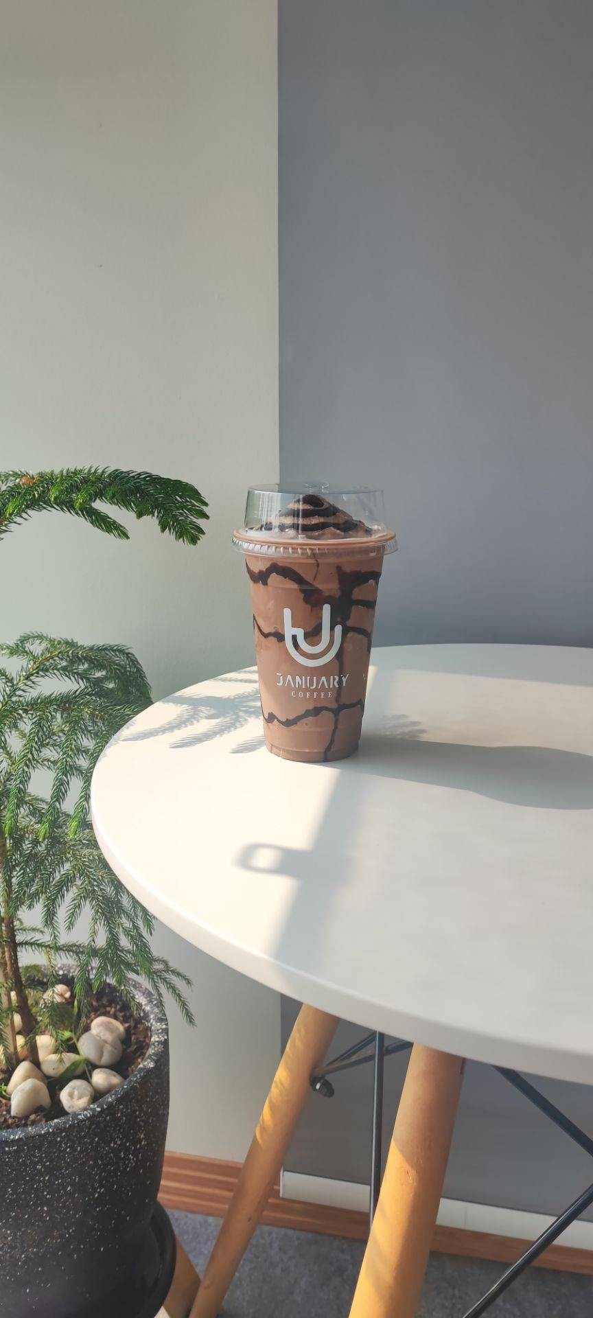 ร้าน January Coffee 1 | รีวิวร้านอาหาร - Wongnai