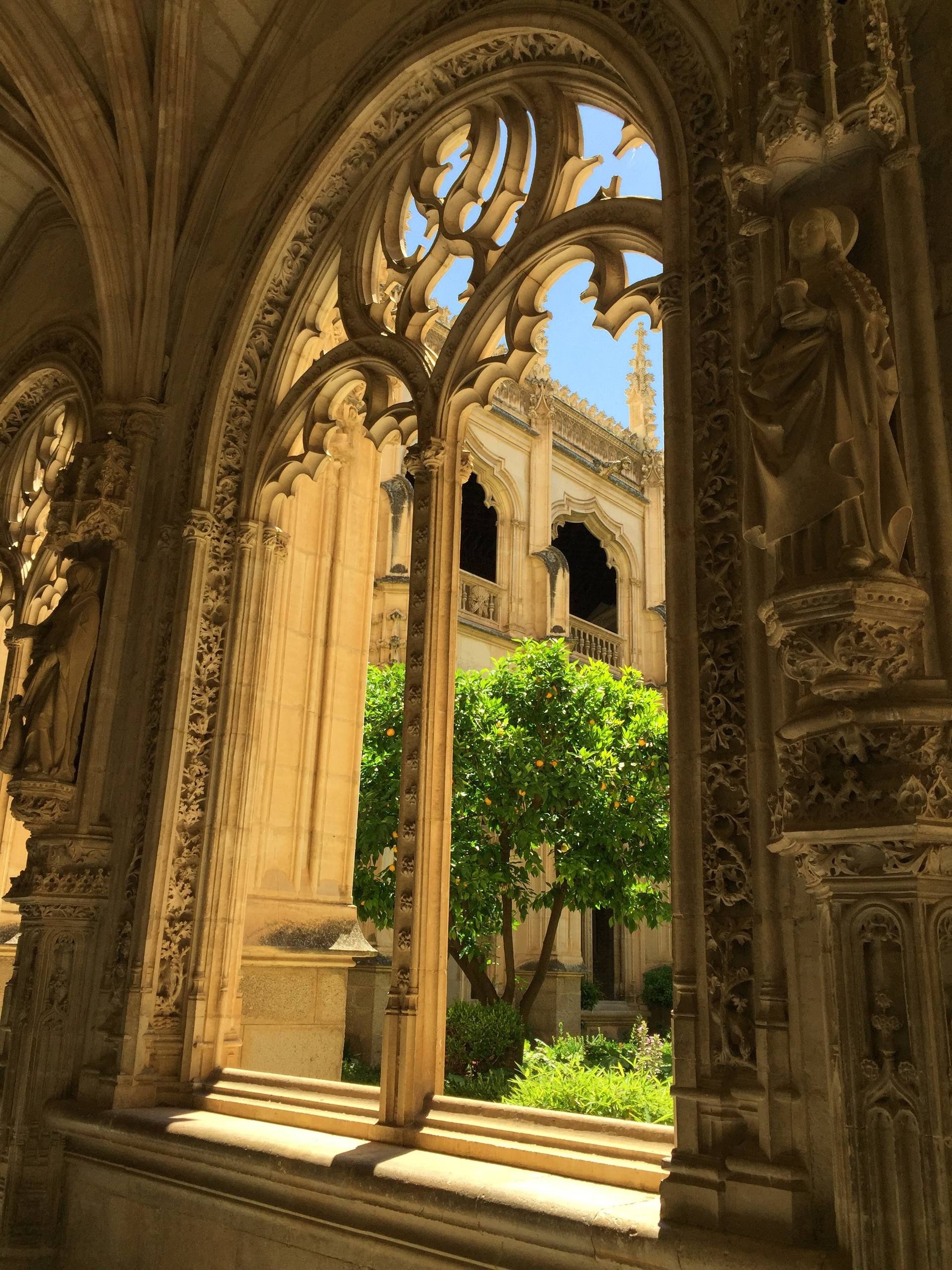 Monasterio de San Juan de los Reyes รีวิวสถานที่ท่องเที่ยว