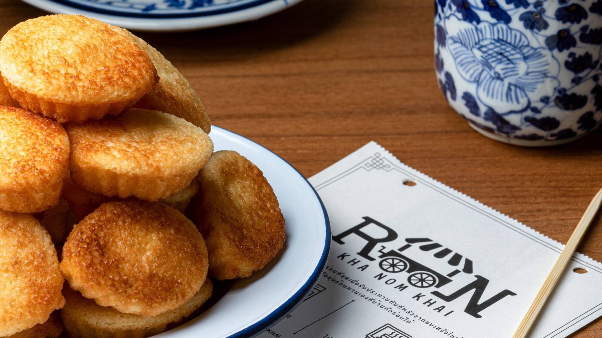 [รีวิว] ร้าน Roon Khanom Khai Fashion Island เมนูแนะนำ รูปภาพ ราคา