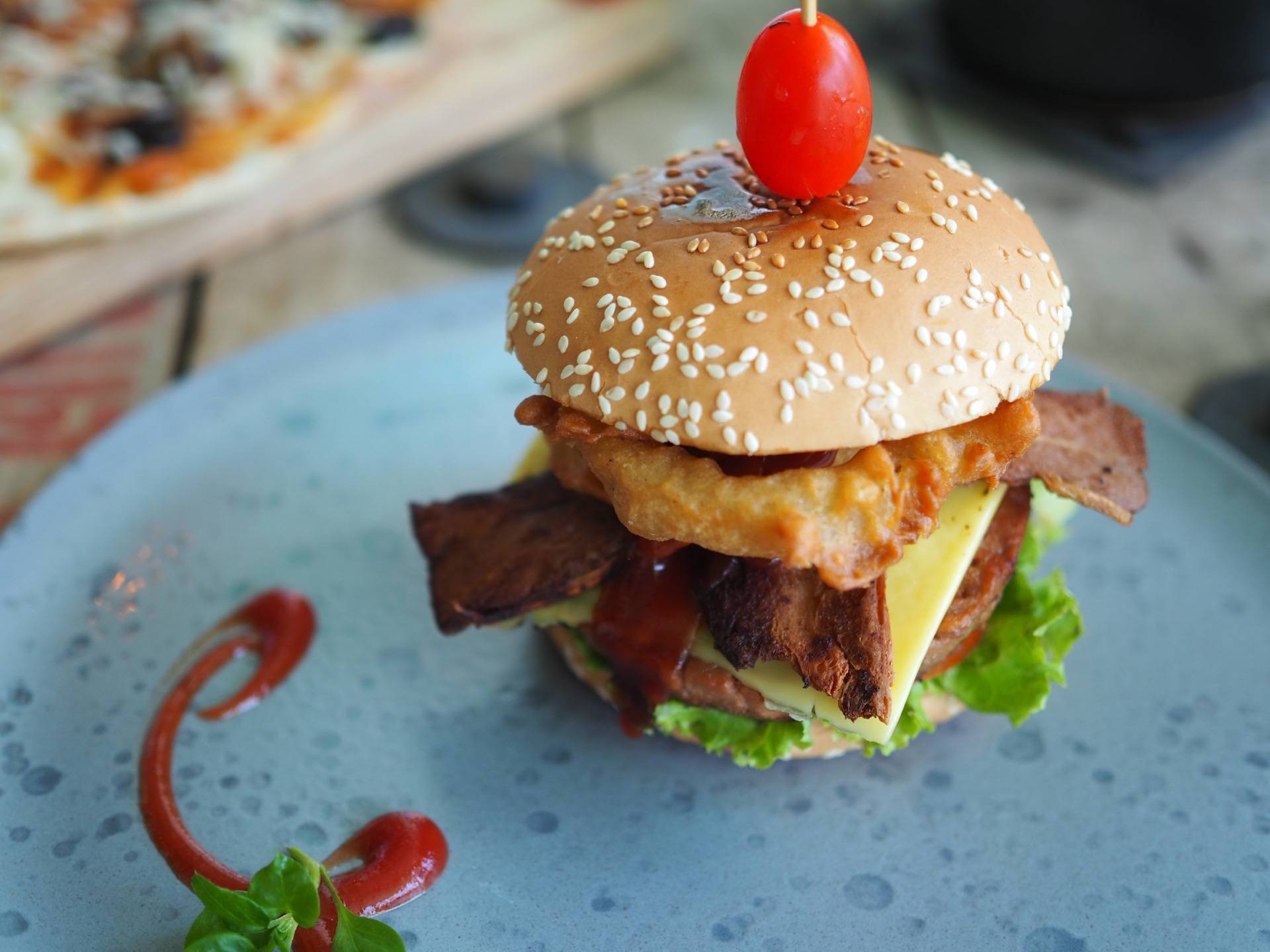 รีวิว Vegan Junkie อร่อยค่ะ คอนเส็ปตรงชื่อร้าน