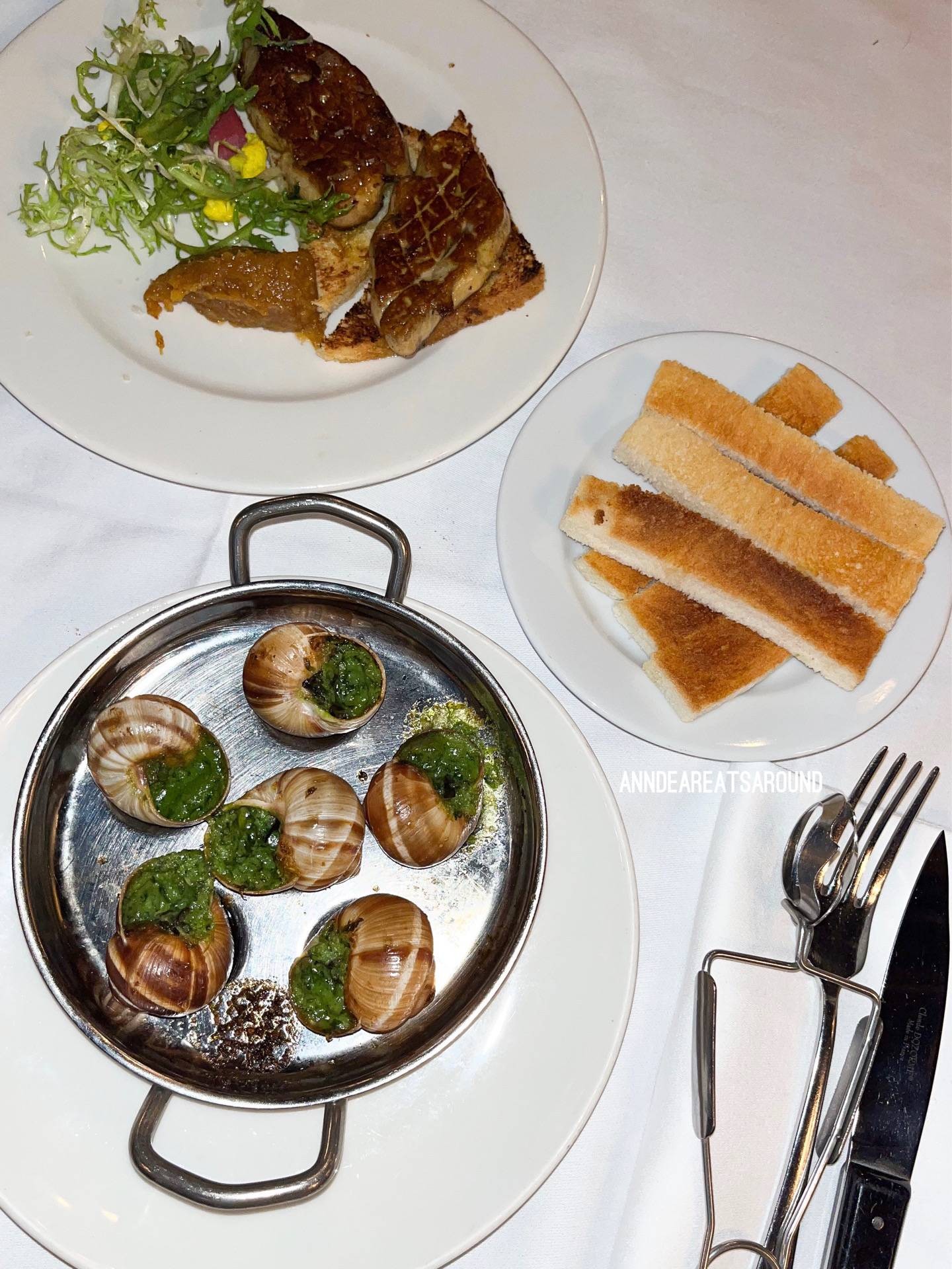 รีวิว L'Escargot Montorgueil - ร้านอาหารฝรั่งเศส ดังที่ escargot