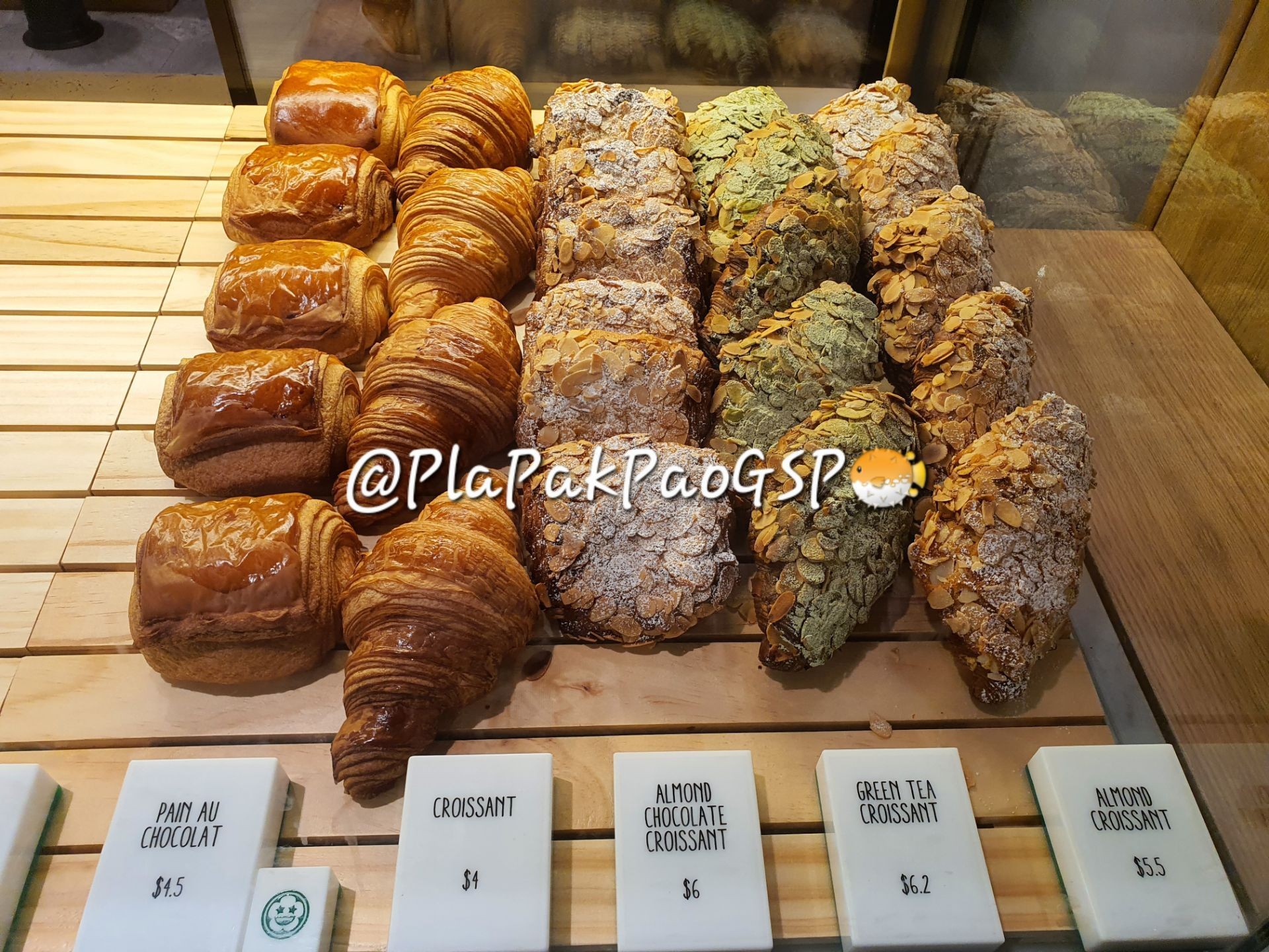 ร้าน Tiong Bahru Bakery Plaza Singapura รีวิวร้านอาหาร