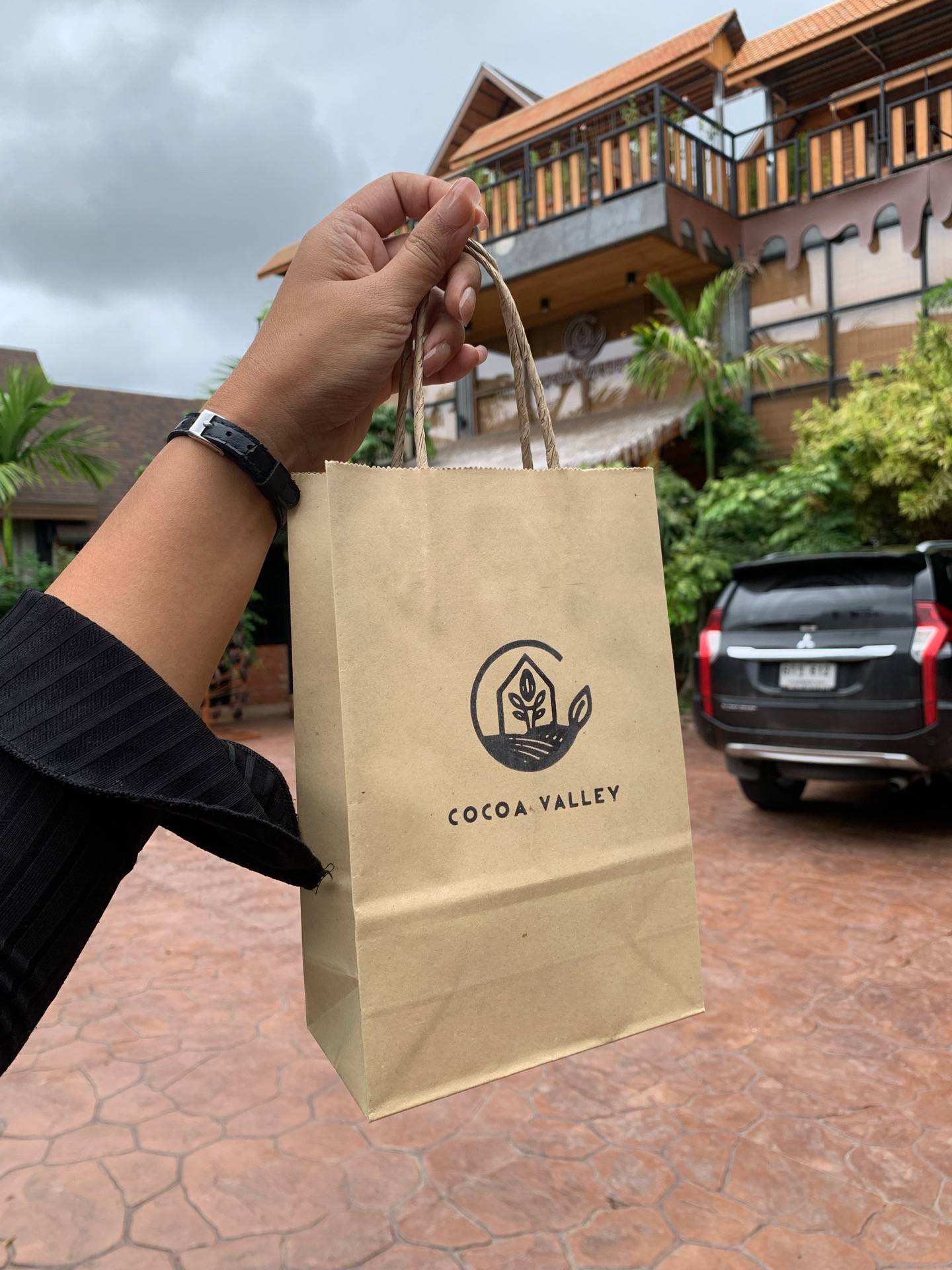 รีวิว Cocoa Valley Cafe เอาไปห้าดาวให้กับบรรยากาศร้านและรสชาติโกโก้