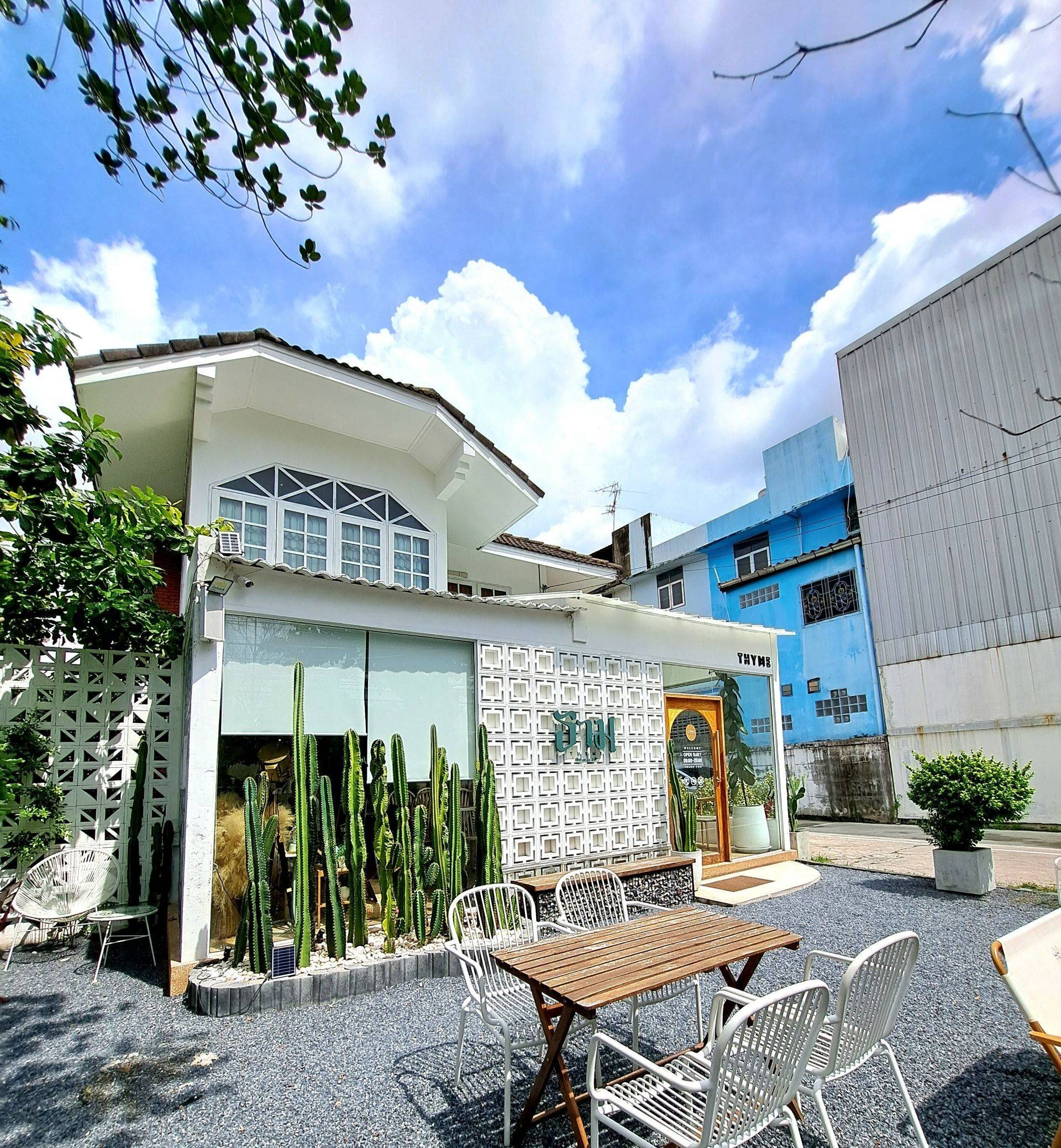 รีวิว ธาม Thyme Cafe & Restaurant นวมินทร์ 90 ร้านดีๆในบรรยากาศเรียบง่าย