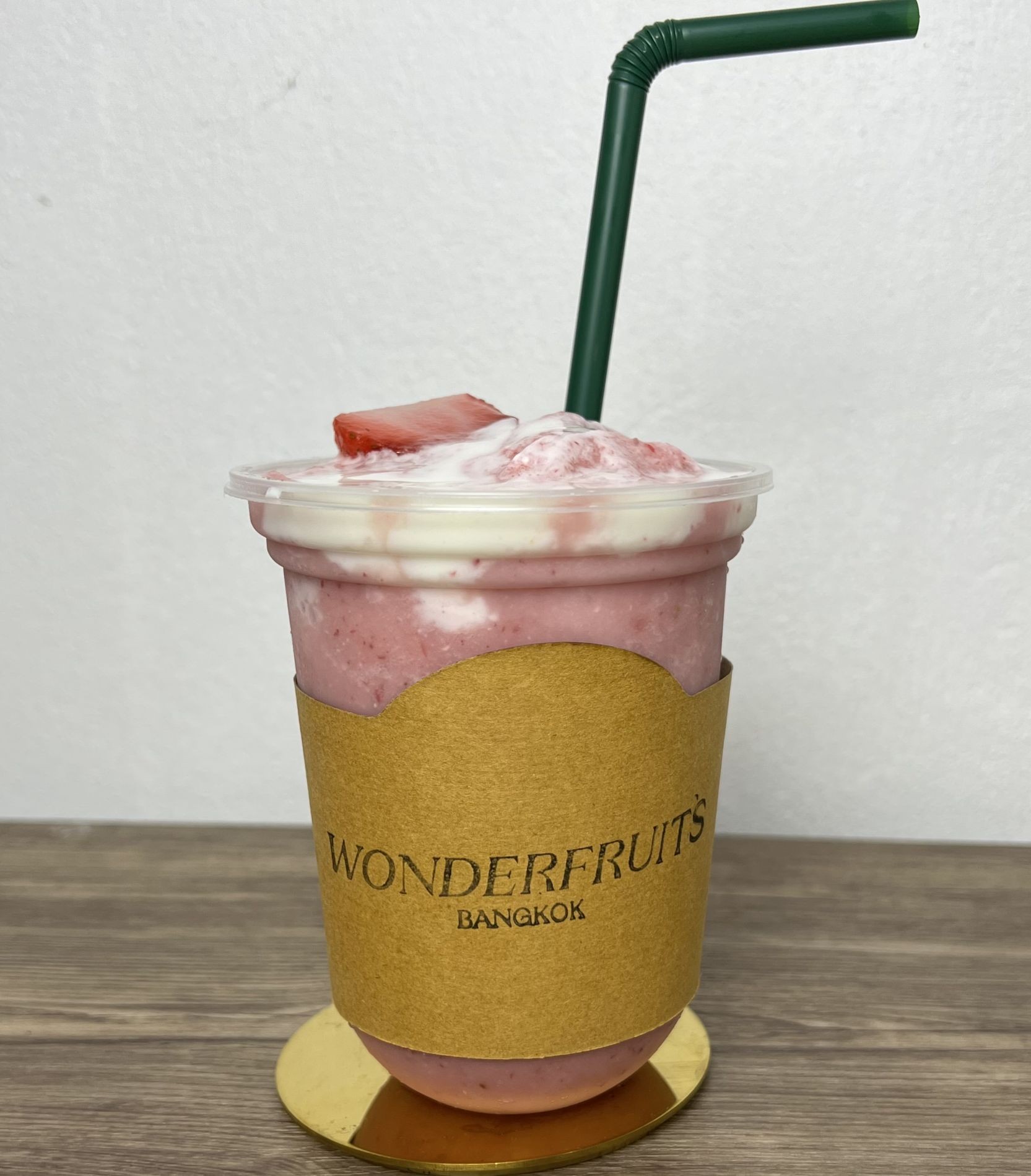 รูป Wonderfruitsbkk(น้ำผลไม้ปั่น,กรีกโยเกิร์ต,ครอฟเฟิล)