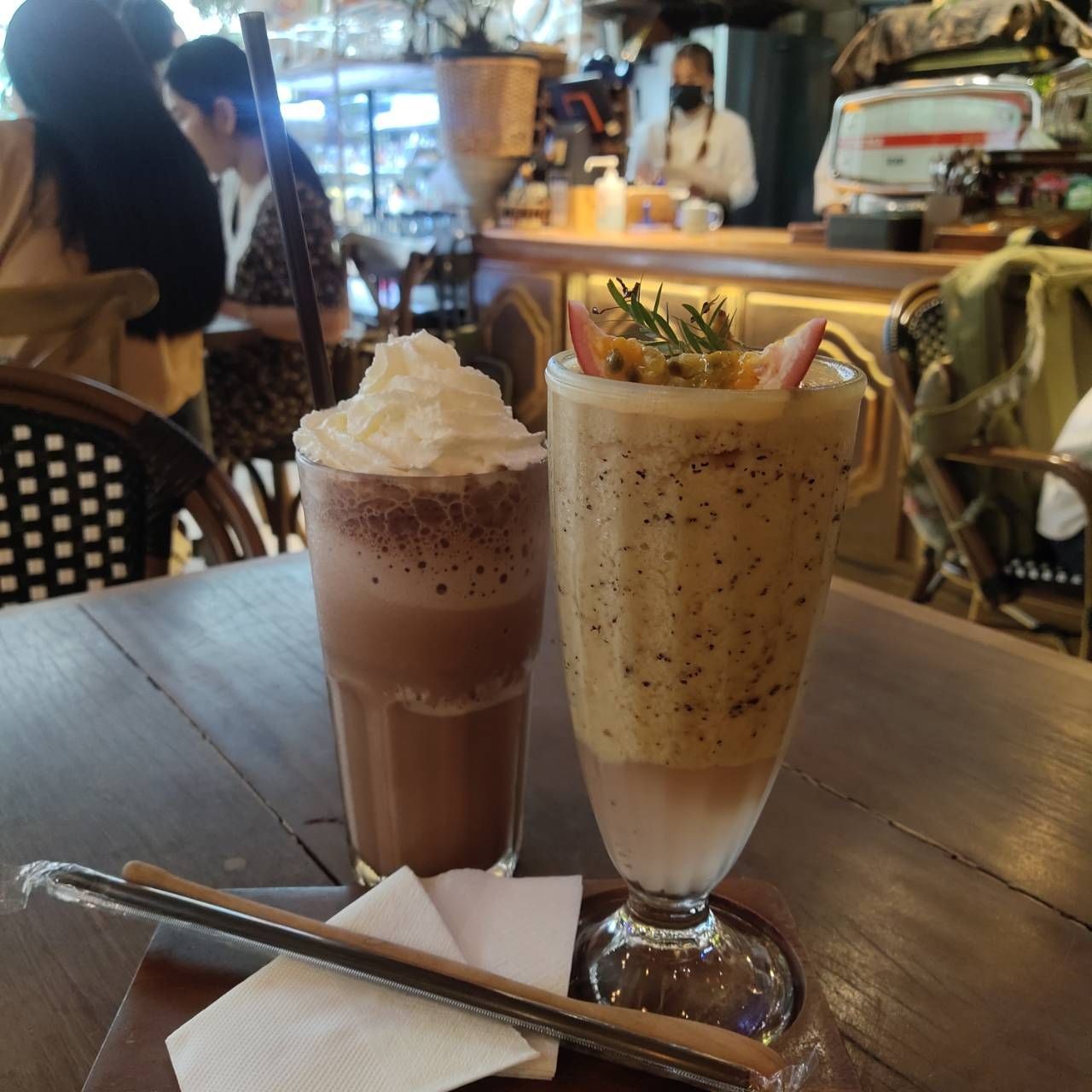 รีวิว B-story Cafe' - B-Story คาเฟ่น่ารัก