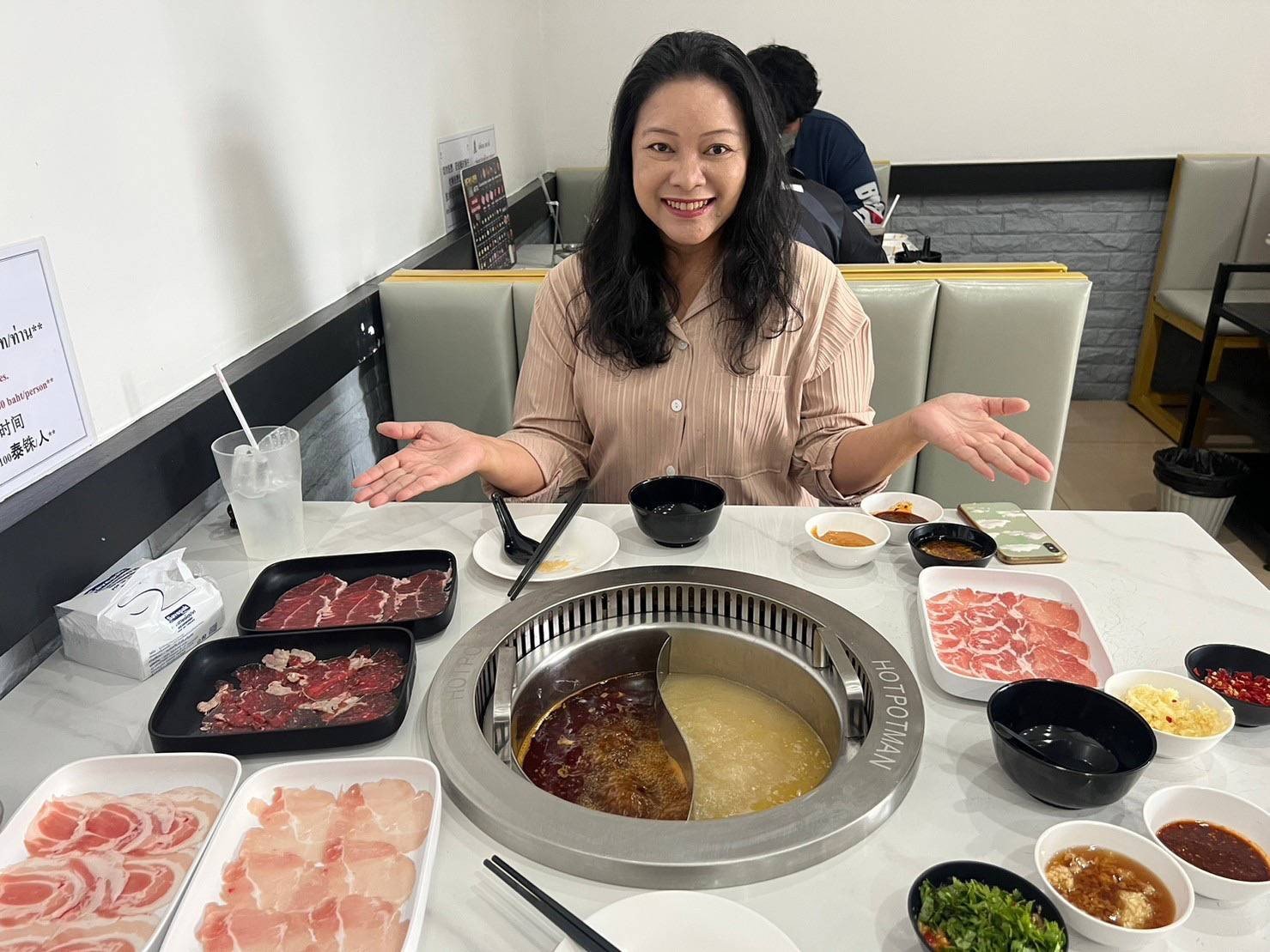 รีวิว Hotpot Man ประชาชื่น ชาบูหมาล่าบุฟเฟต์เจ้าดัง ประชาชื่น