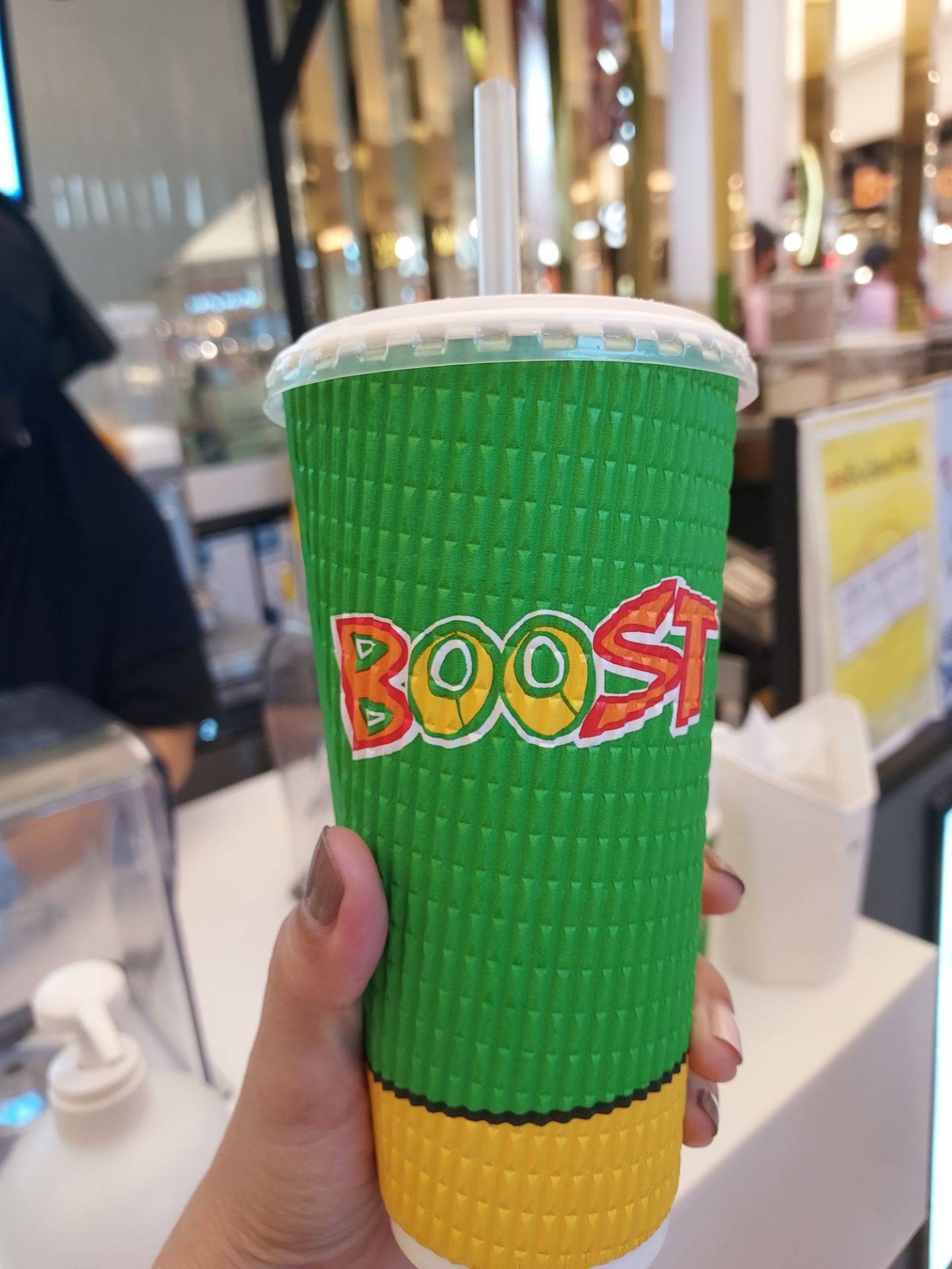 รีวิว Boost Juice Bars Emporium ชั้น4 smoothy หลากหลายร้านนี้เลยค่ะ