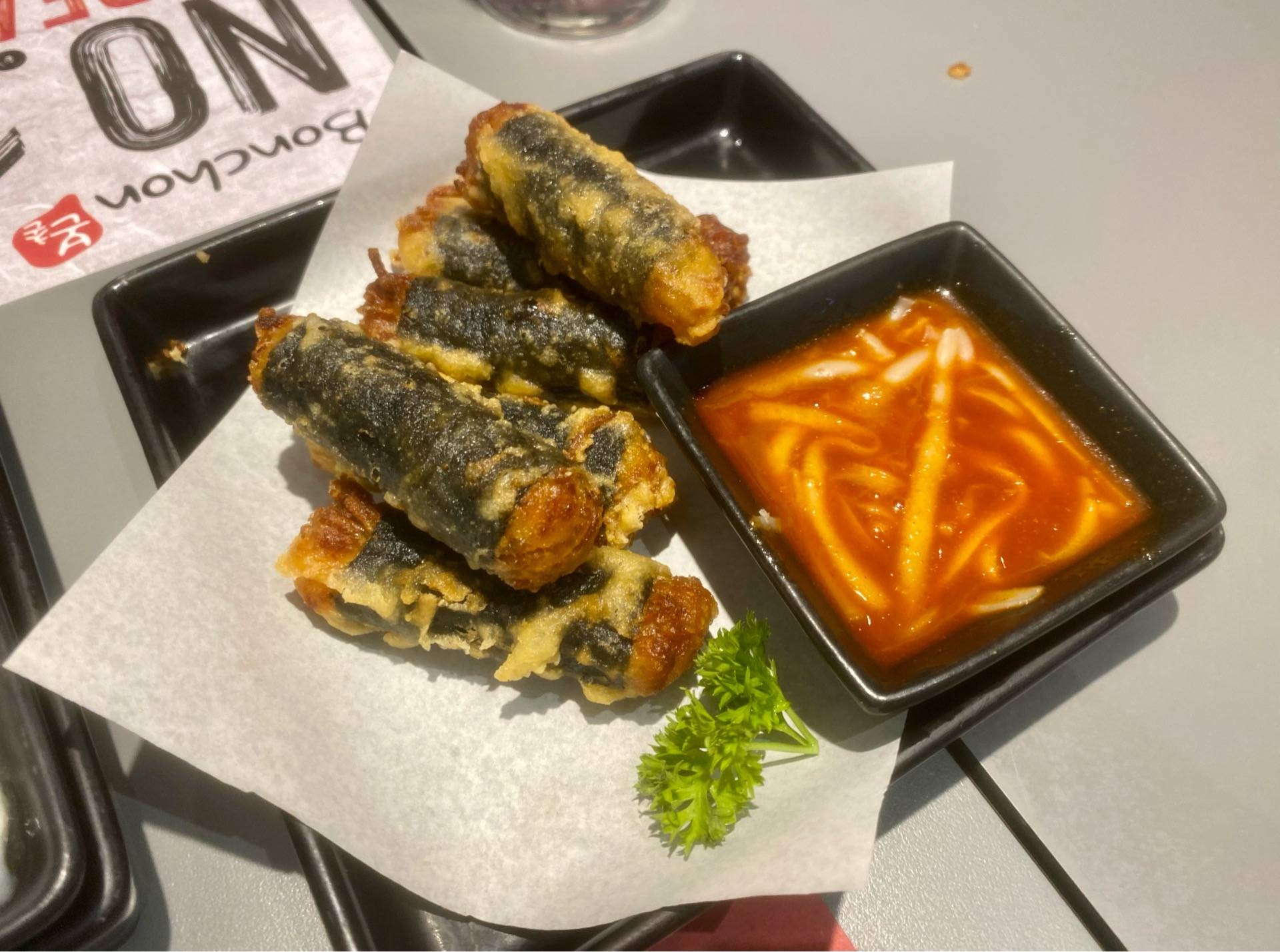 รีวิว BonChon Terminal 21 - ร้านไก่ทอดเกาหลียอดนิยม