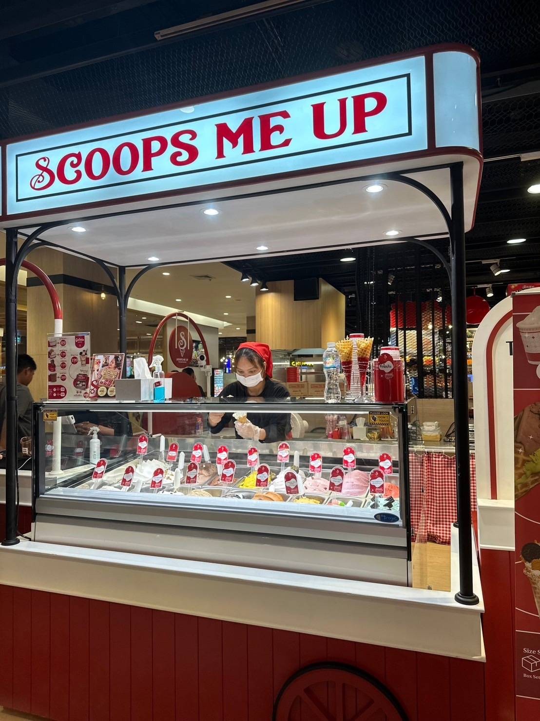 รีวิว SCOOPS ME UP POP UP FUTURE PARK RANGSIT