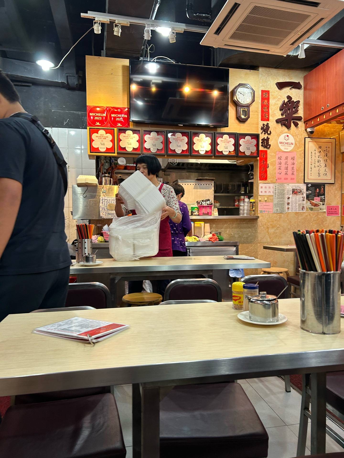 รูป Yat Lok Restaurant Stanley Street