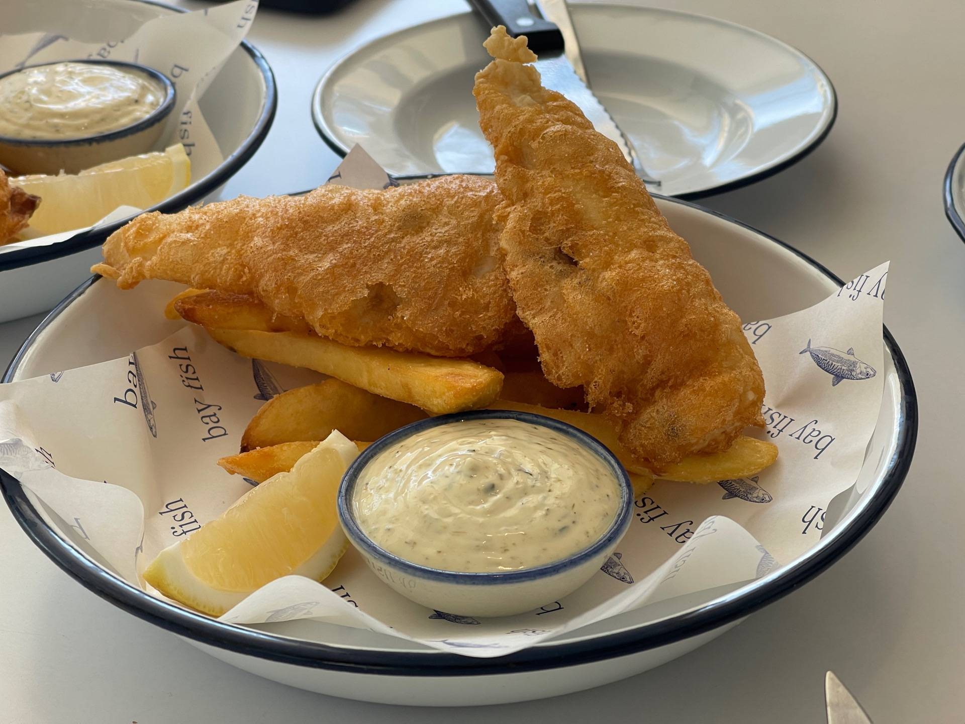 [รีวิว] ร้าน Bay Fish Pattaya เมนูแนะนำ รูปภาพ ราคา