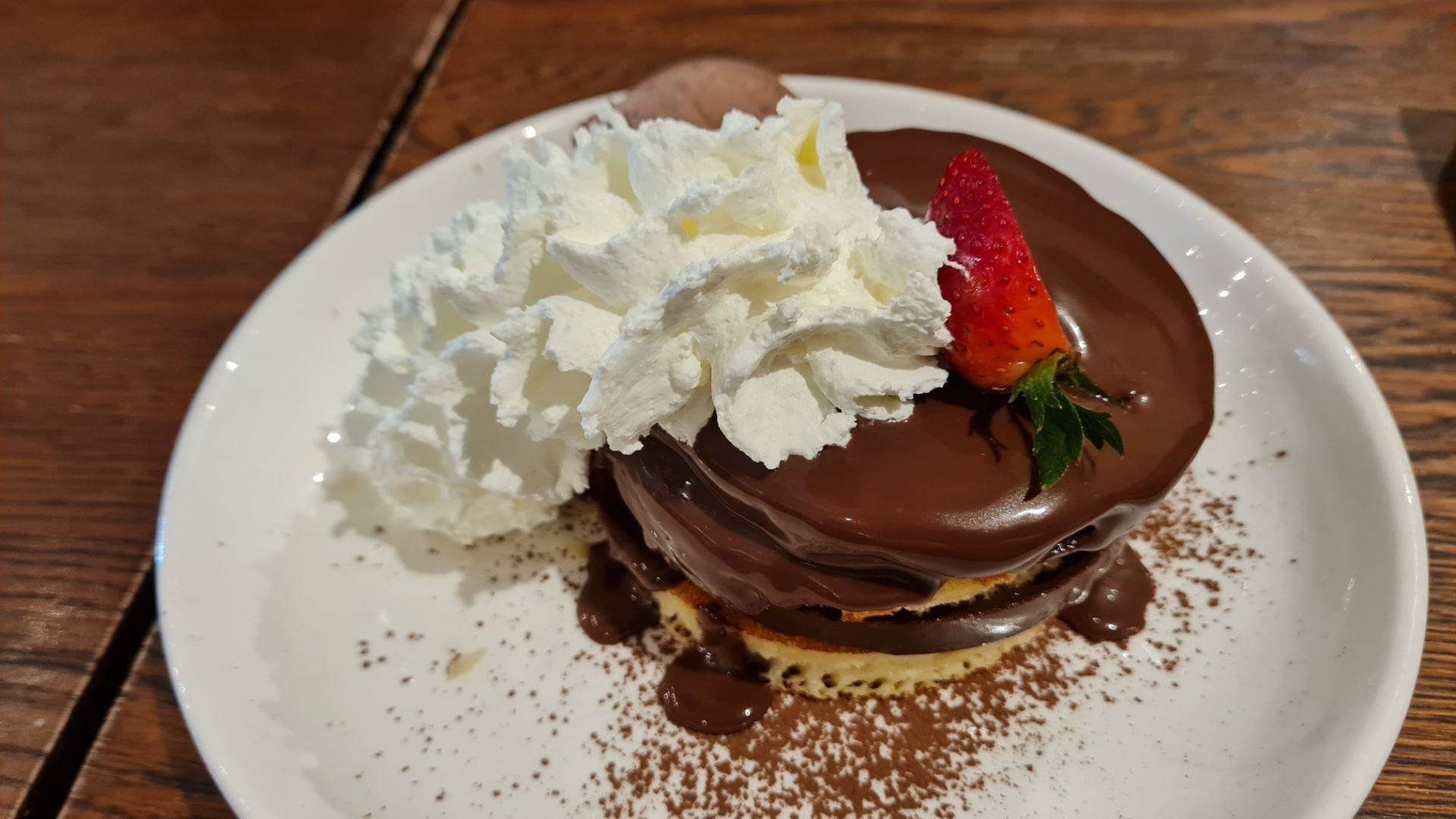 chocolate fudge pancake ร้าน Pancake Cafe centralwOrld