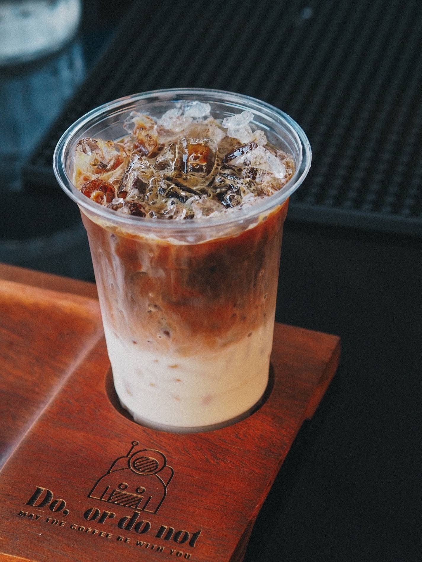 ร้าน กาแฟสดDo,or do not+ส้มตำ สาขาตลาดพรีเมี่ยมไร่ขิง18 | รีวิวร้านอาหาร