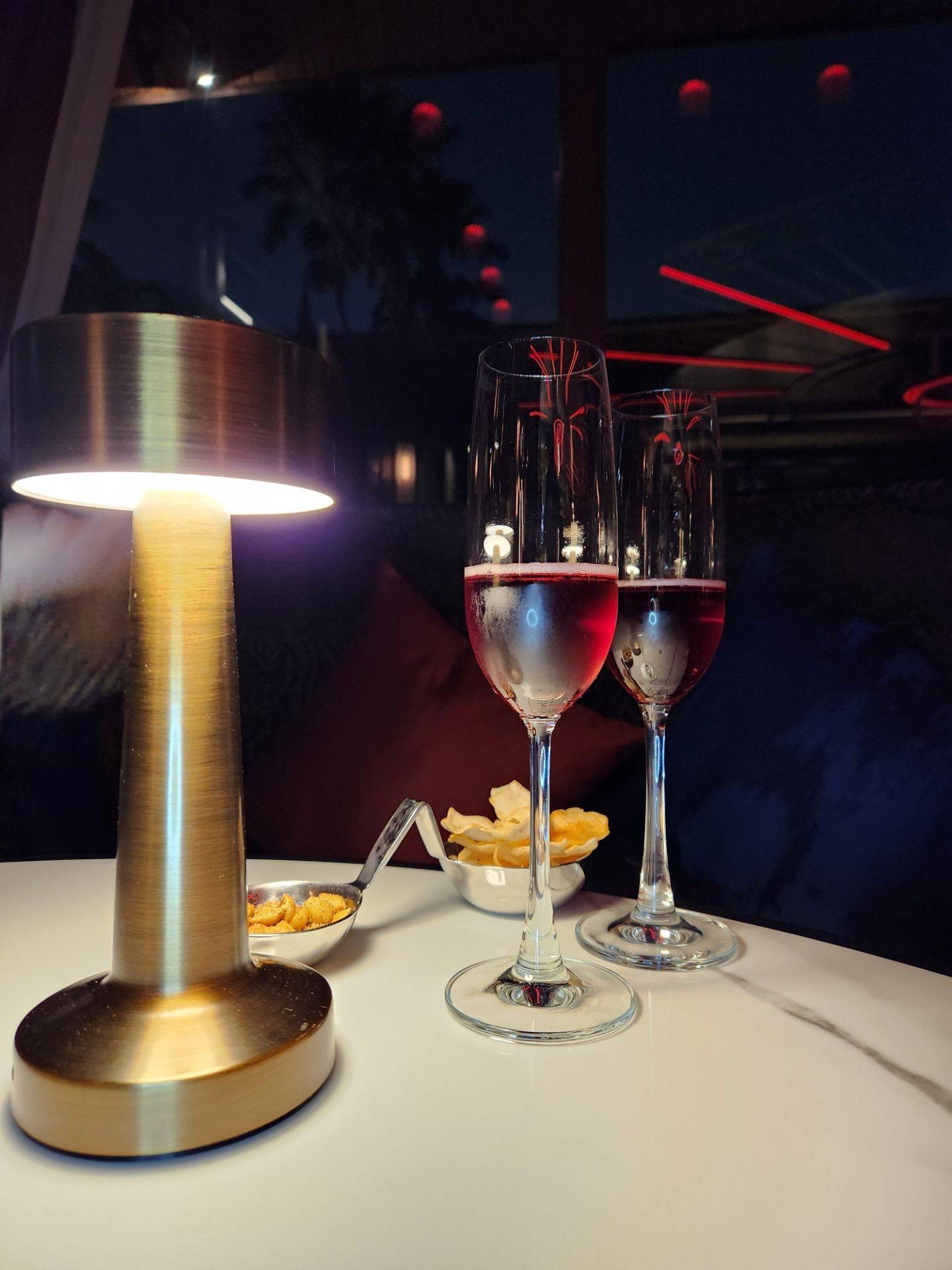 รีวิว The O.S.S. Bar - super creative theme bar