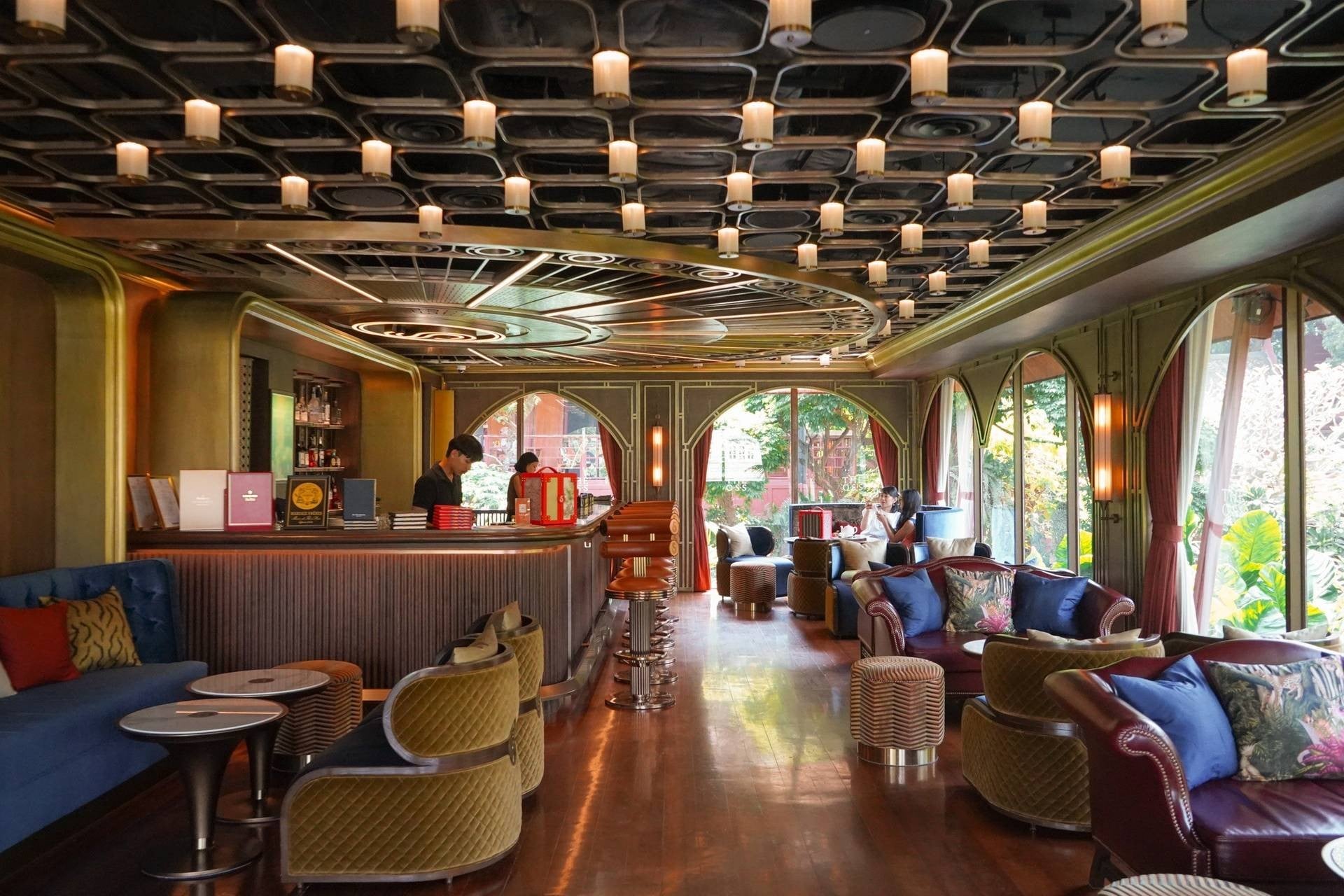 รีวิว The O.S.S. Bar - #JimThompson แหล่งท่องเที่ยว Oasis กลางกรุงเทพ ...