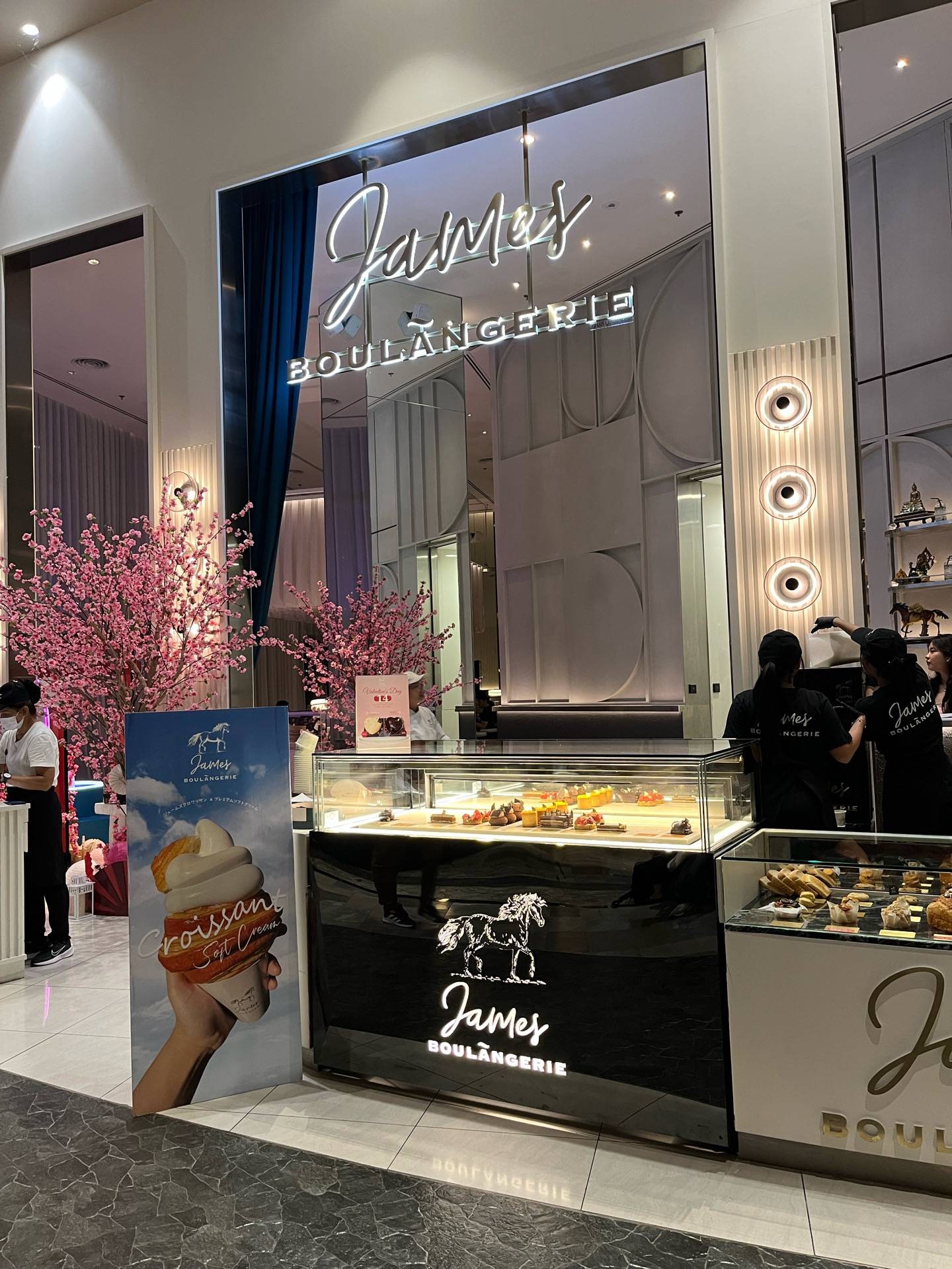 รูป James Boulangerie Iconsiam ชั้น 6